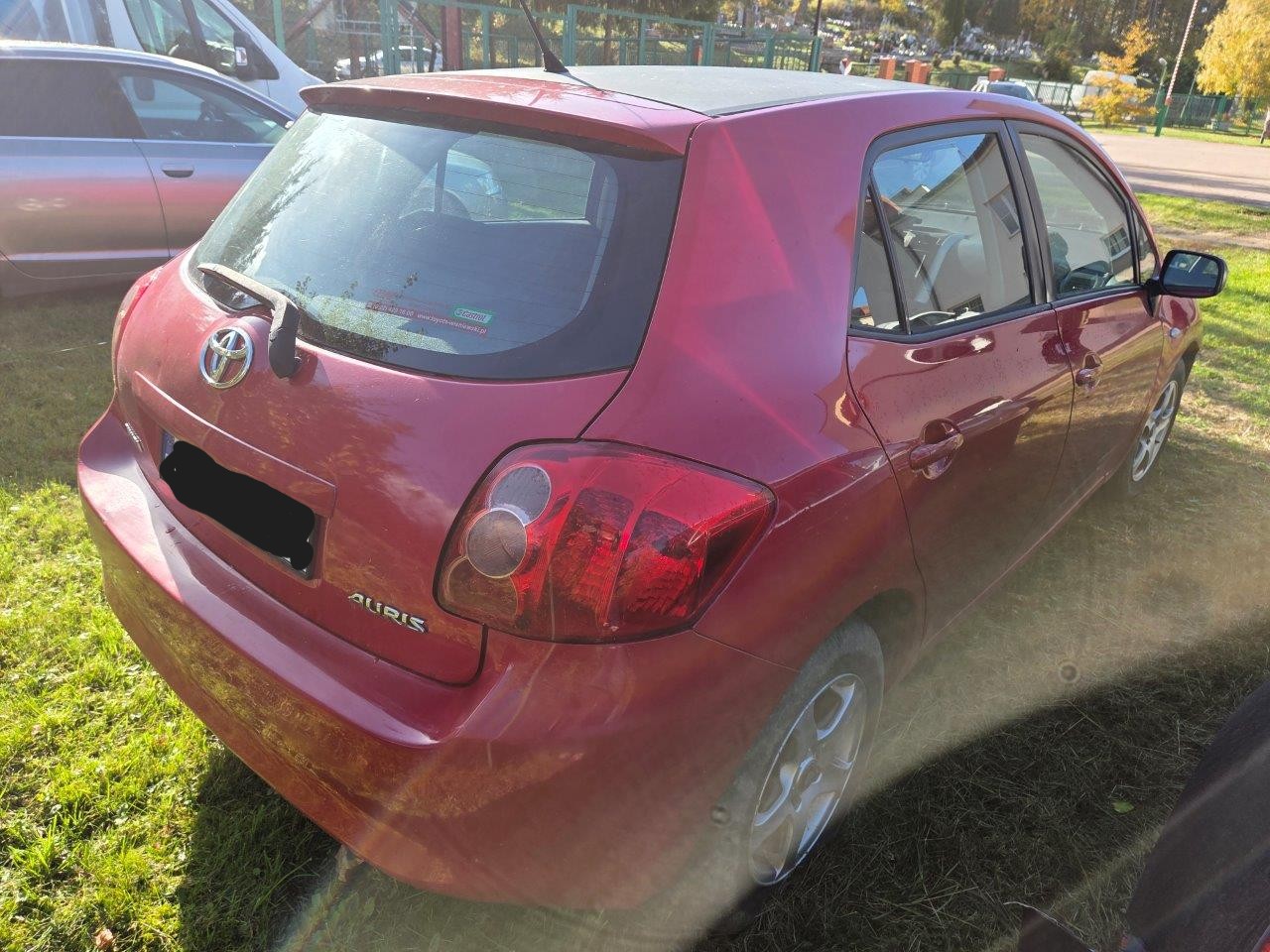 Toyota Auris - zdjęcie 2