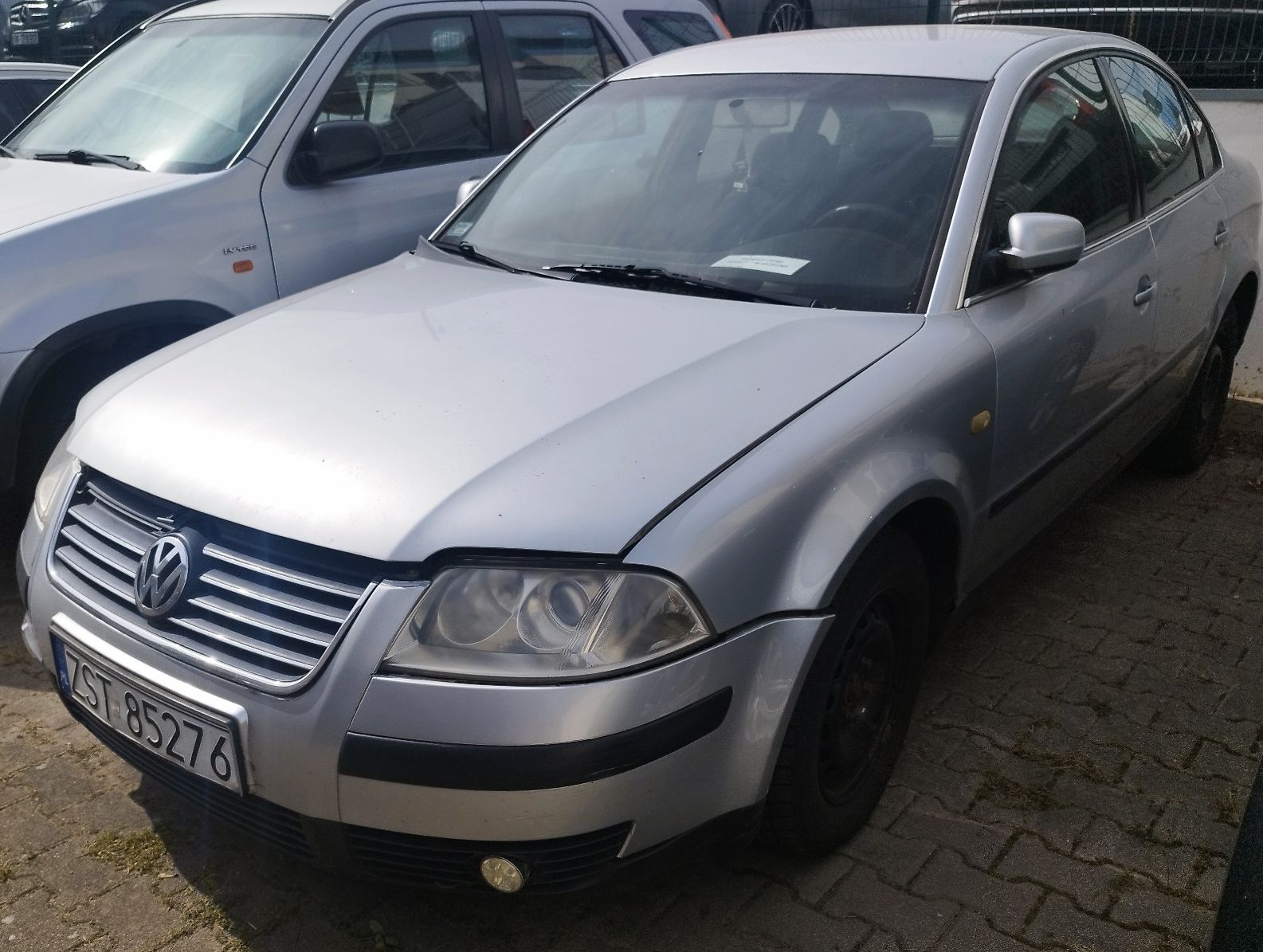 Volkswagen Passat - zdjęcie 3