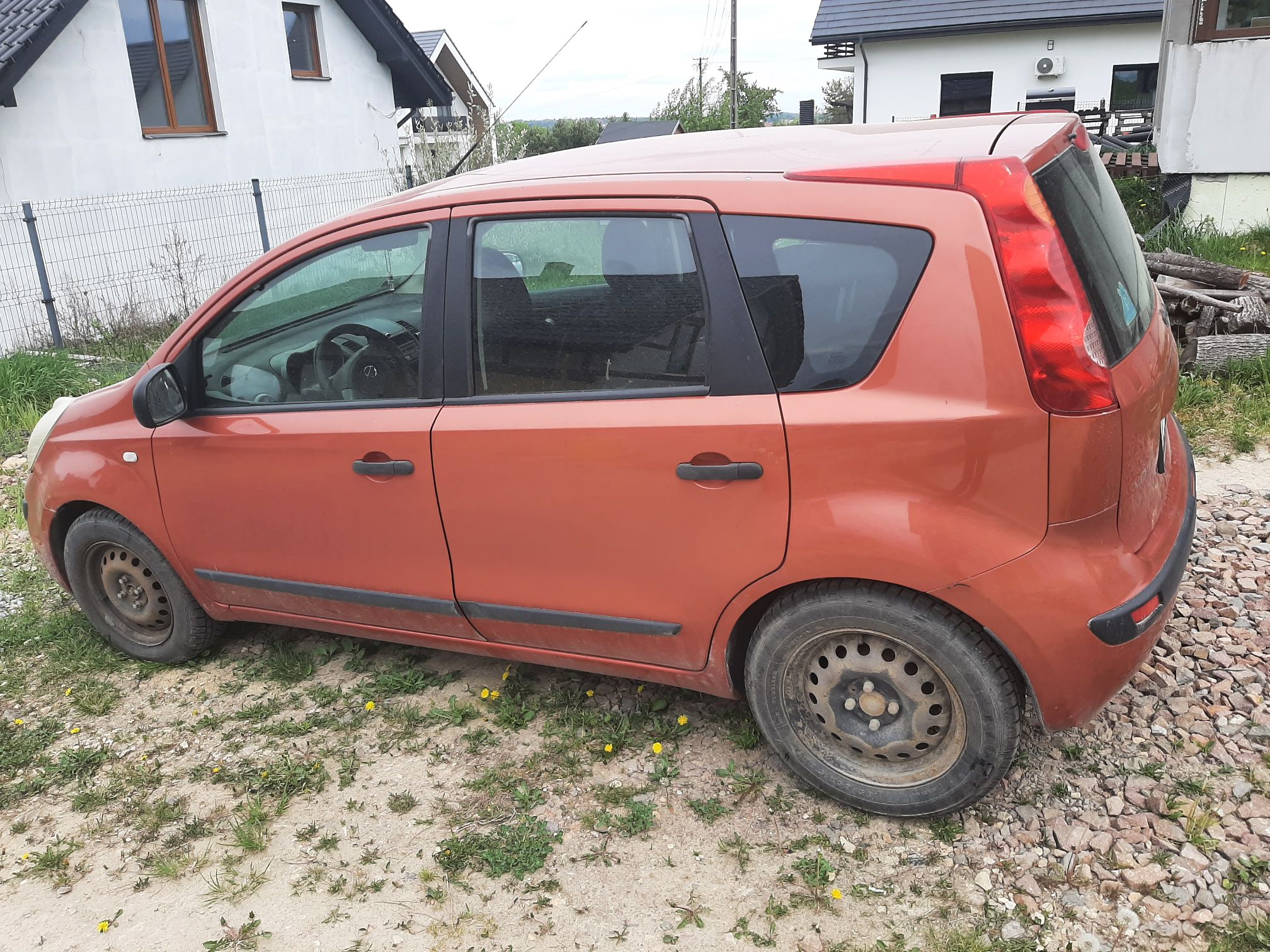 Lewa strona pojazdu