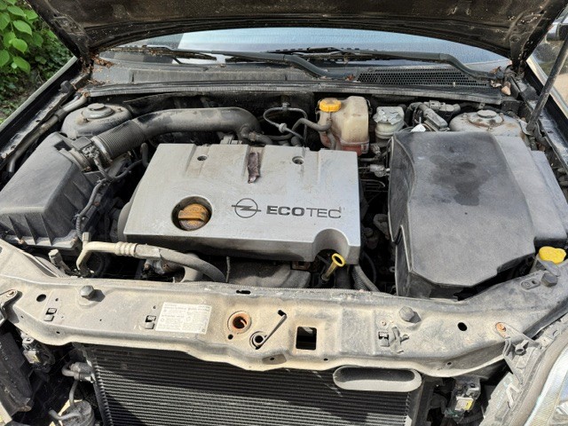 Opel Vectra Caravan - zdjęcie 5