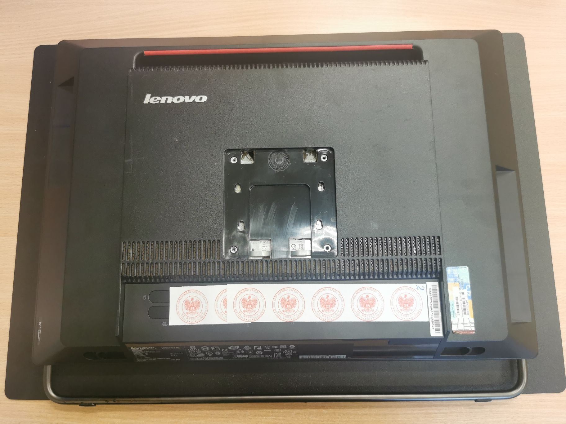 Komputer AIO LENOVO THINKCENTRE M92z - zdjęcie 2