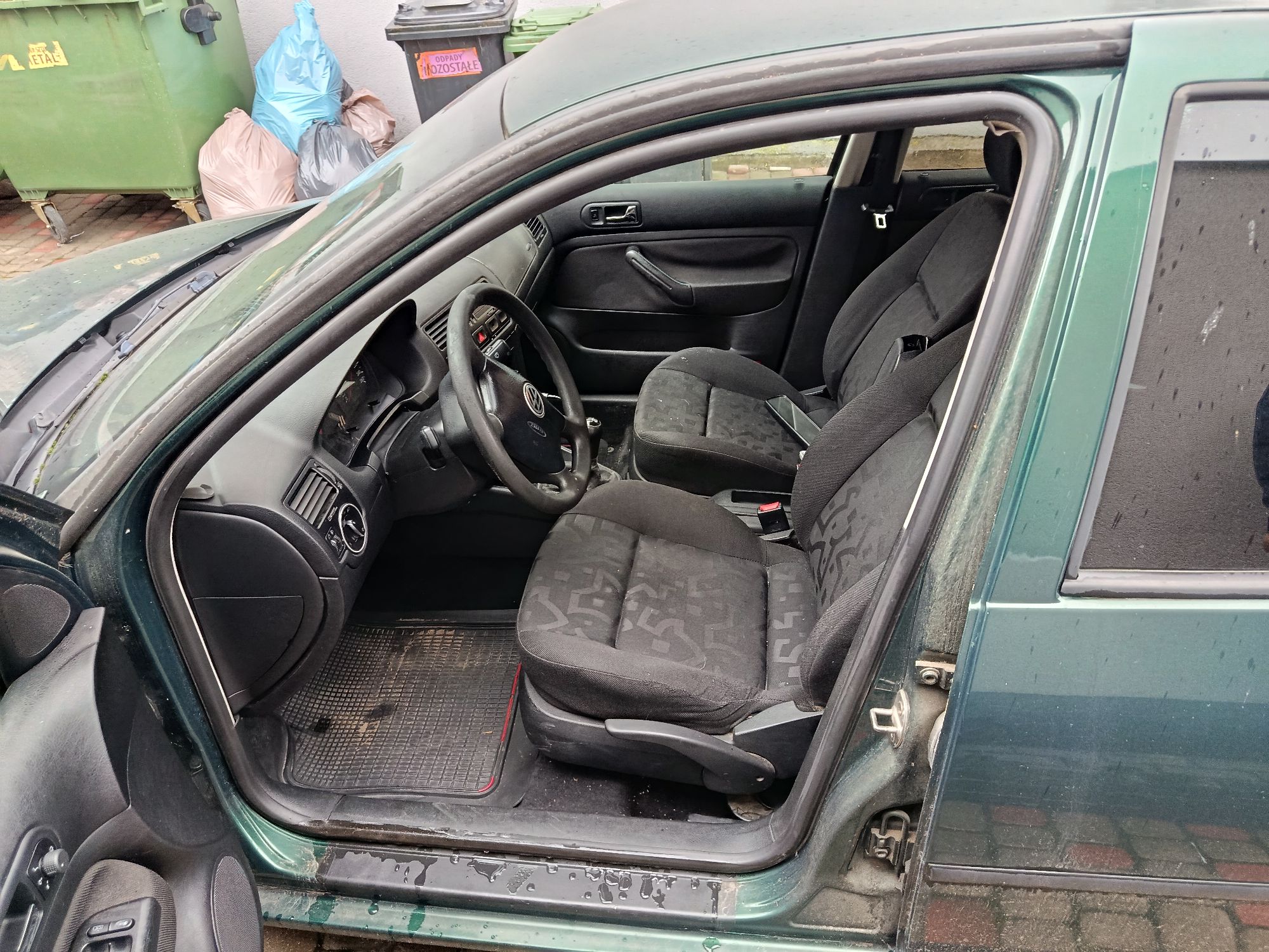 Volkswagen Bora Sedan 1999 - zdjęcie 3