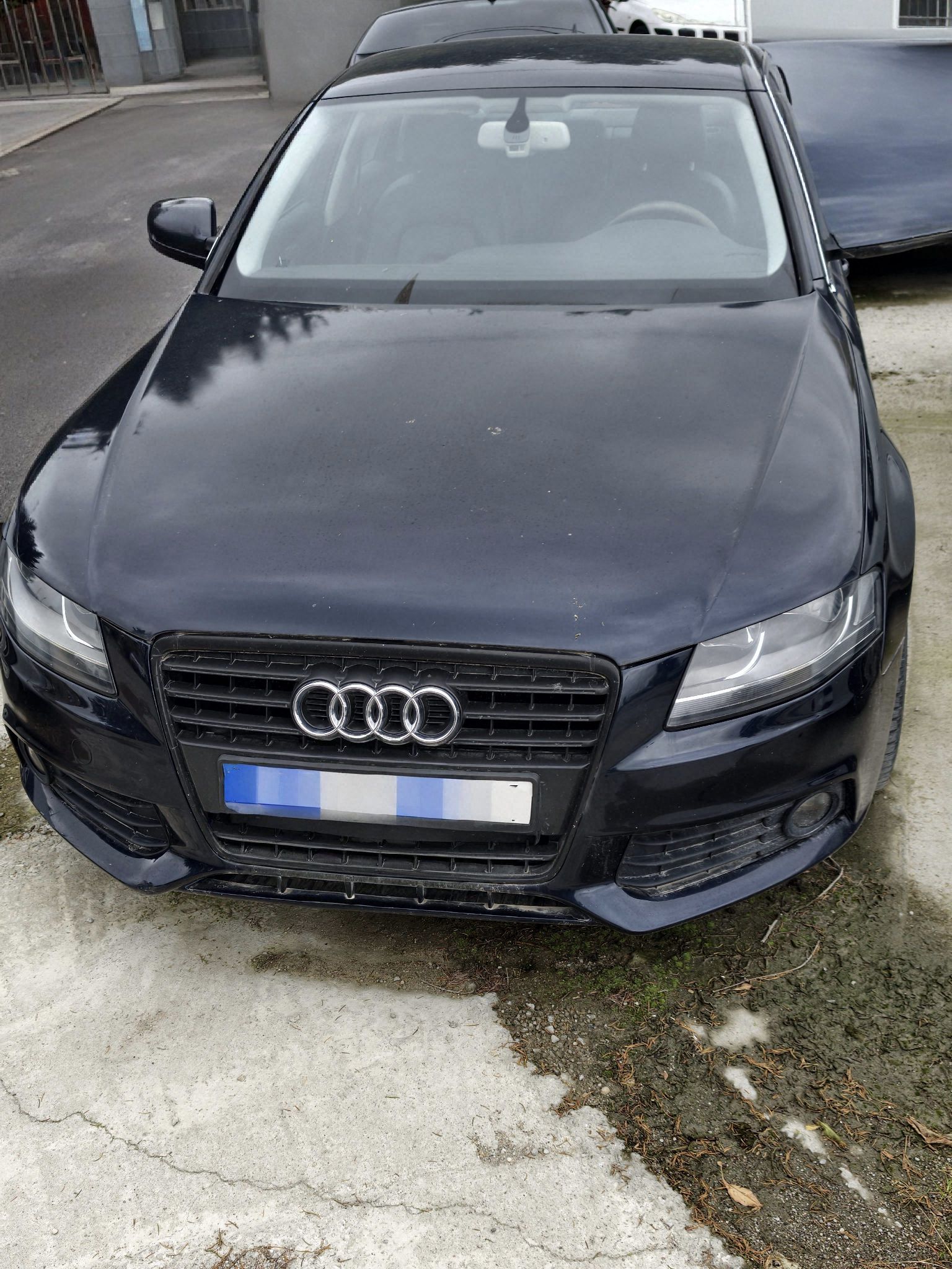 Audi A4 przód