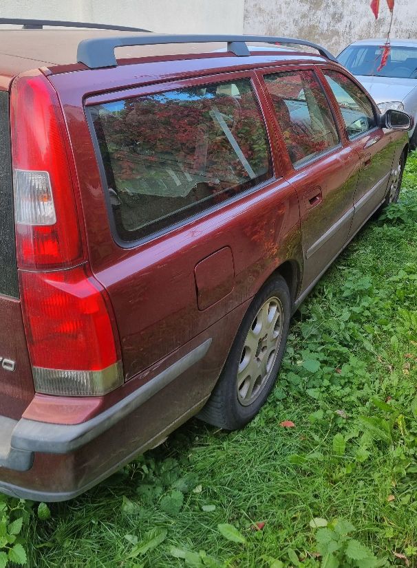 Volvo V70 - zdjęcie 3