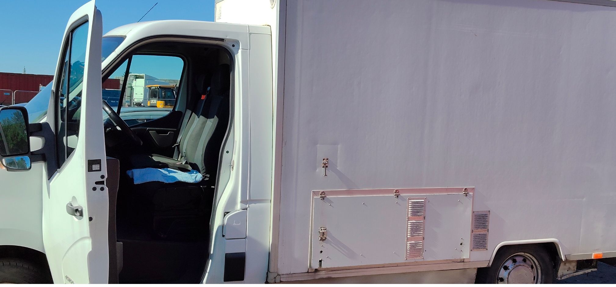 Renault Master Chłodnia - zdjęcie 2