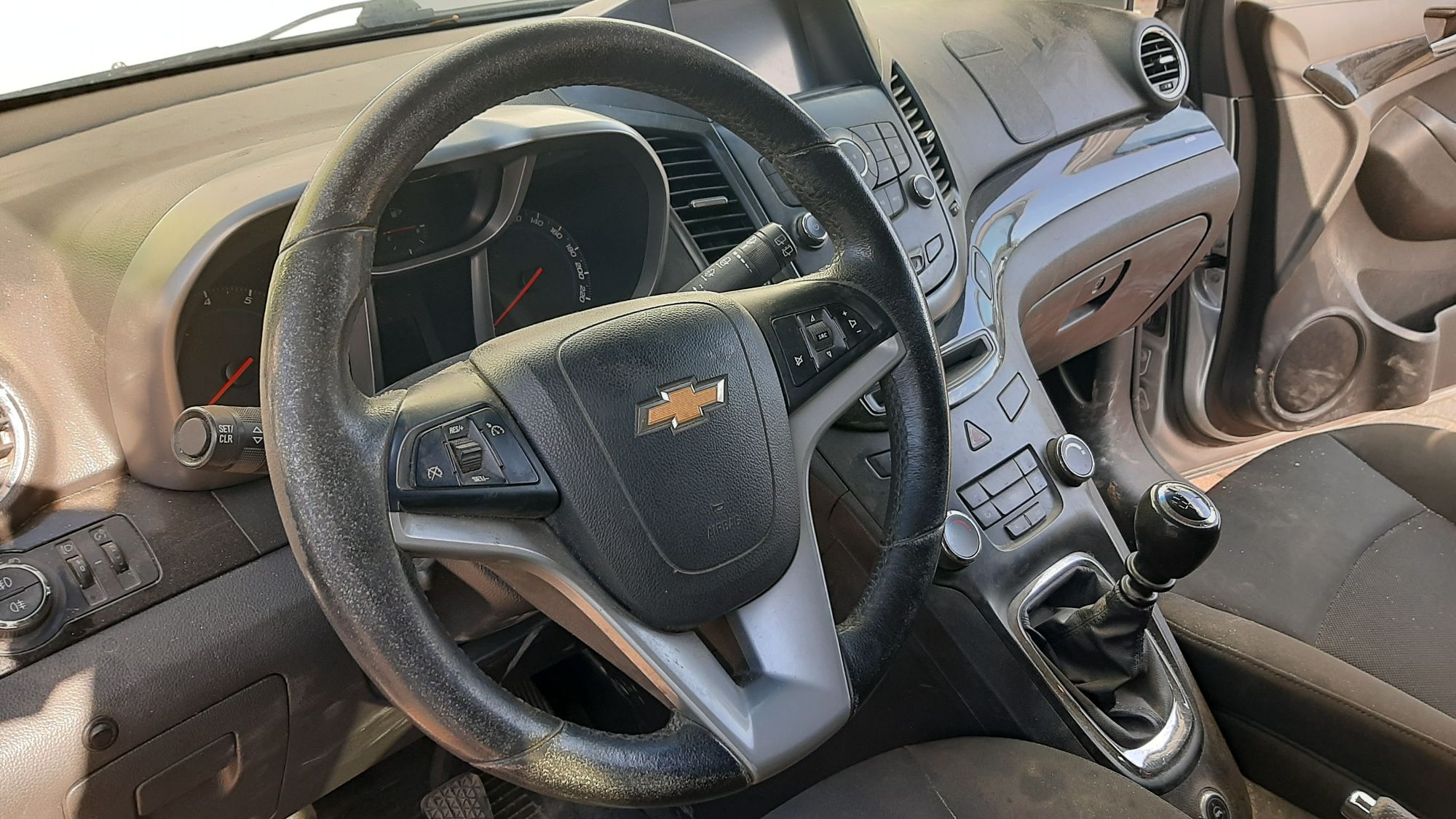 Chevrolet Orlando 2012 - zdjęcie 3