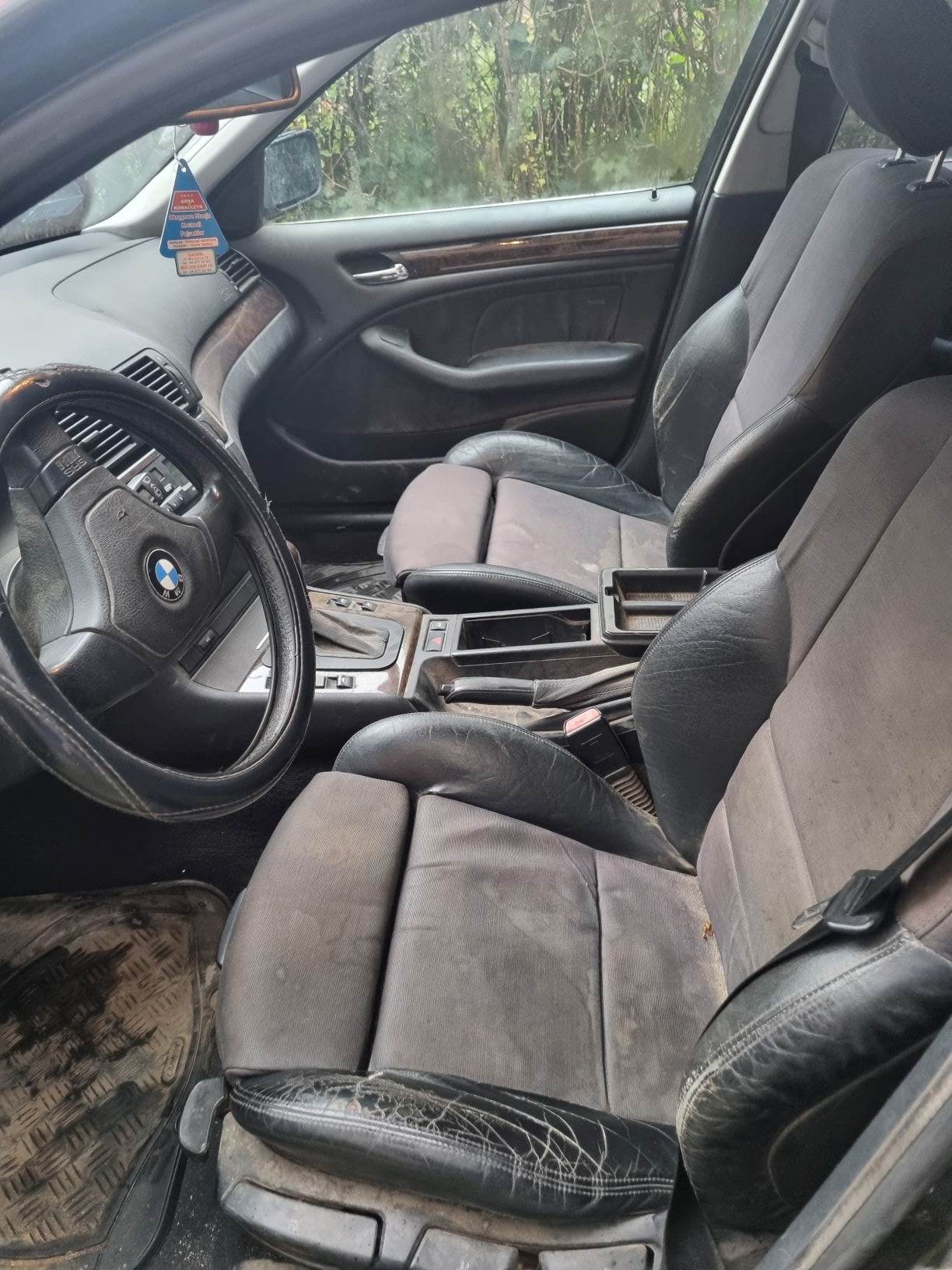 BMW 323 I - zdjęcie 6