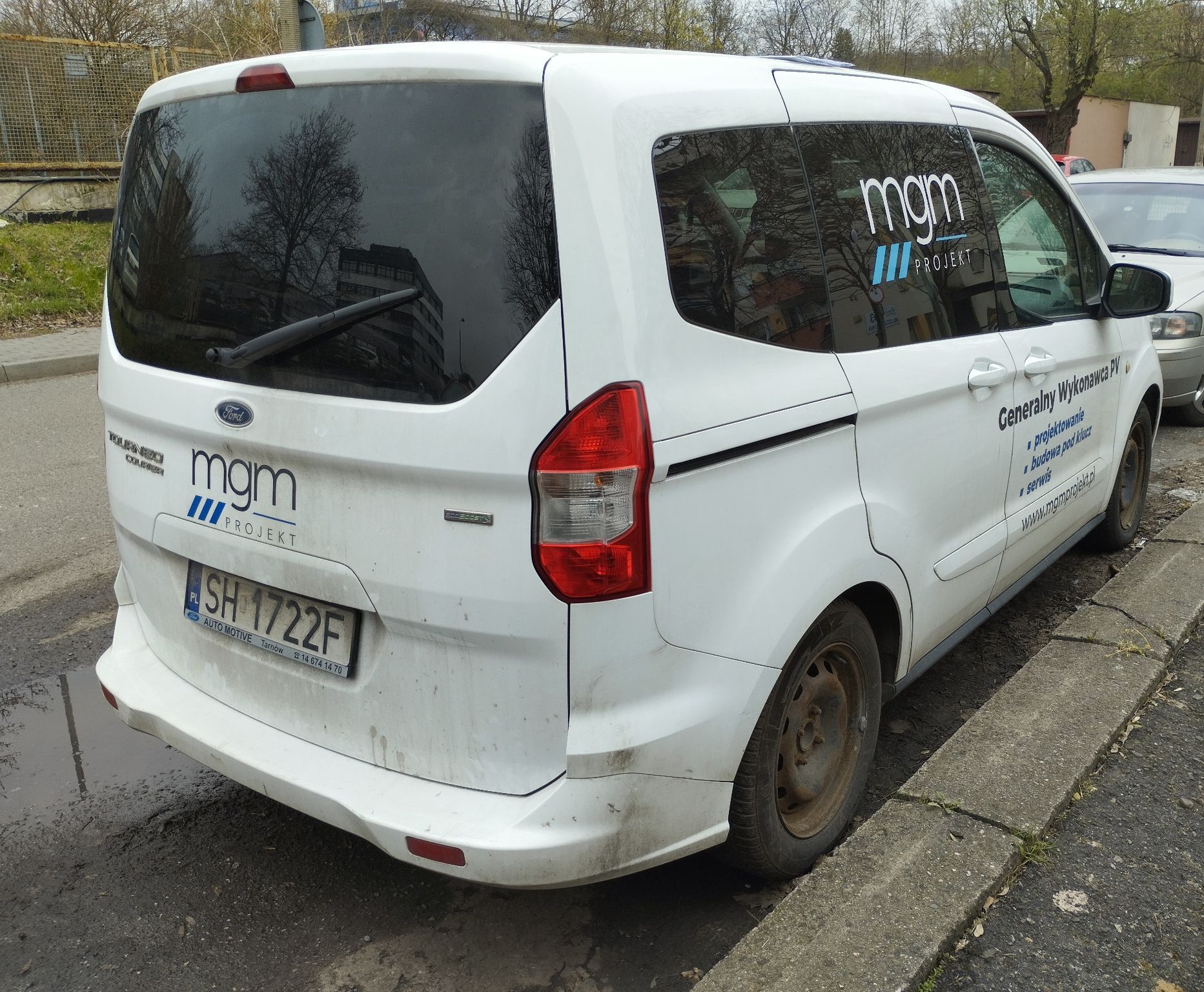 Ford Tourneo Courier 2017 - zdjęcie 2