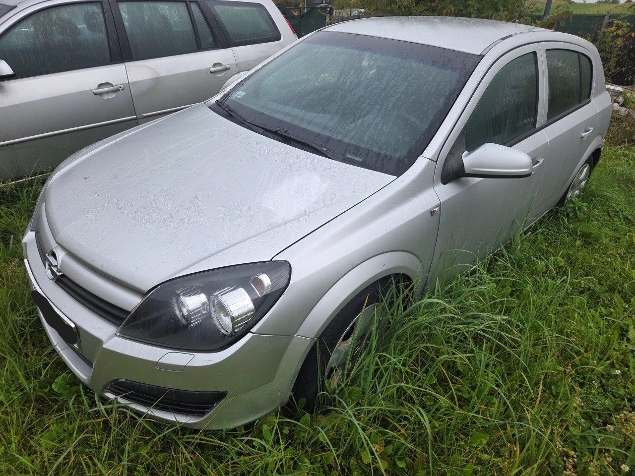 Opel Astra - zdjęcie 1