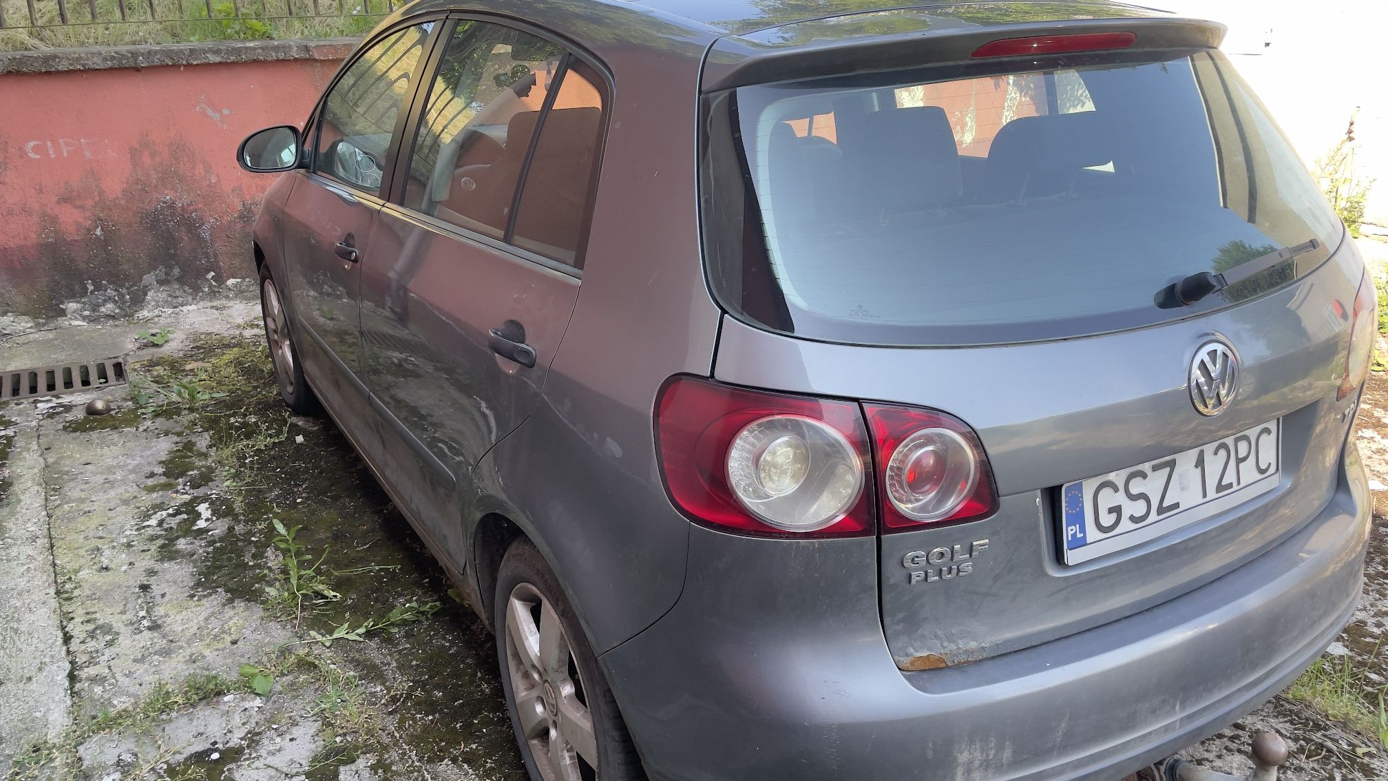Lewy bok VW Golfa