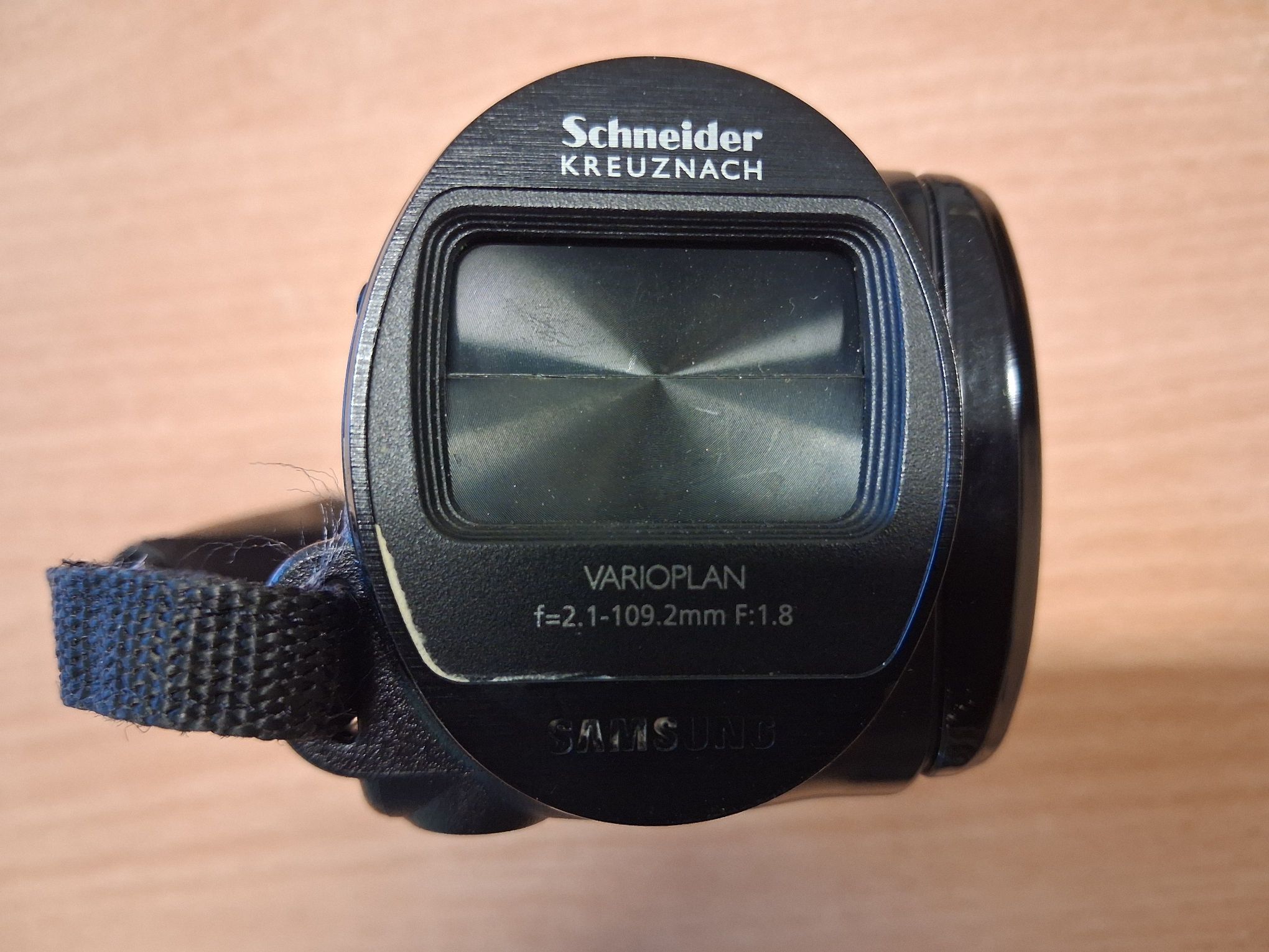 kamera z przodu obiektyw