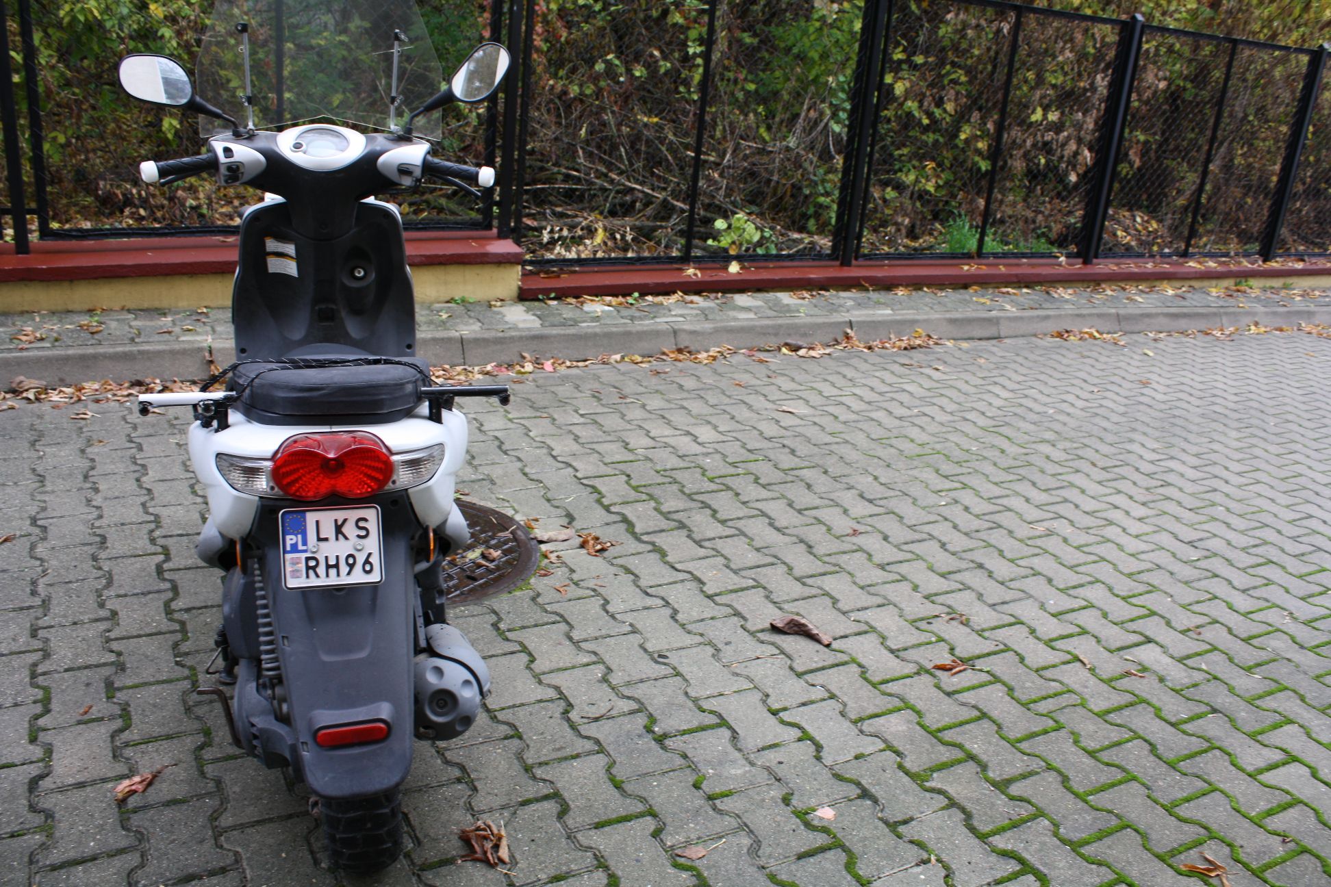Widok na tył motoroweru