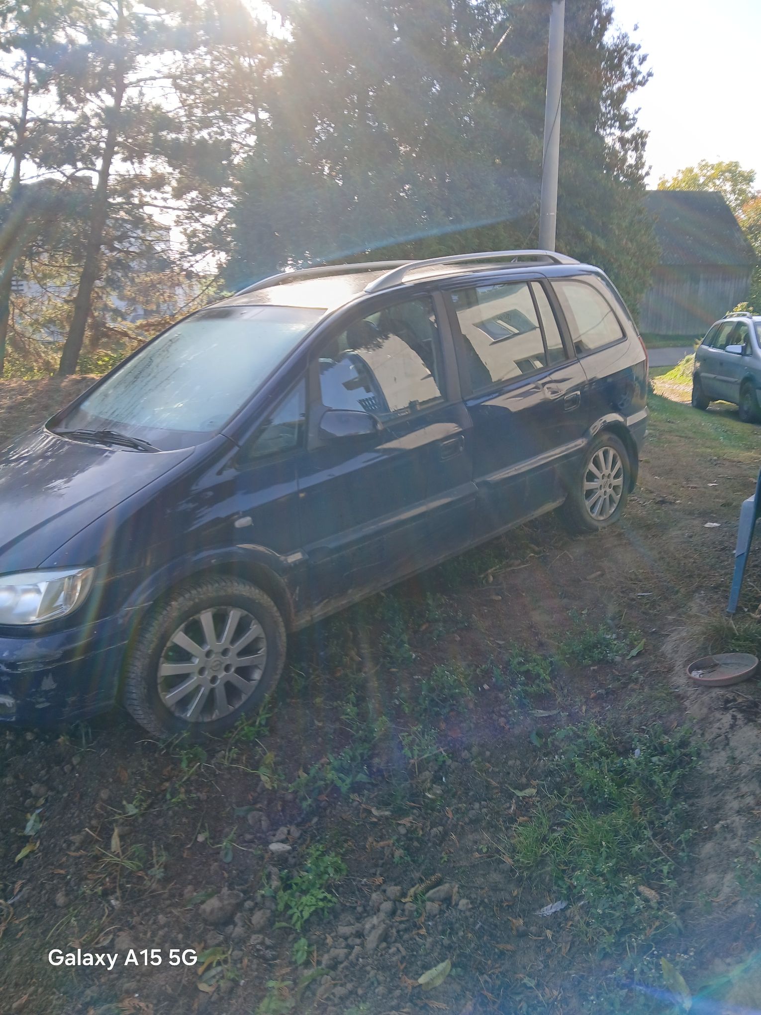 Opel Zafira 2004 - zdjęcie 5