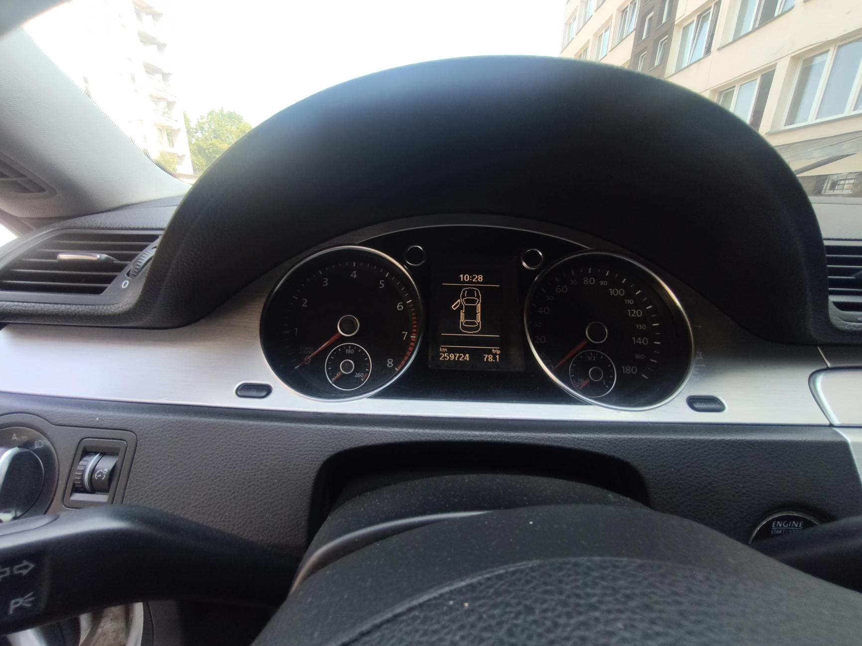 Volkswagen Passat CC - zdjęcie 4