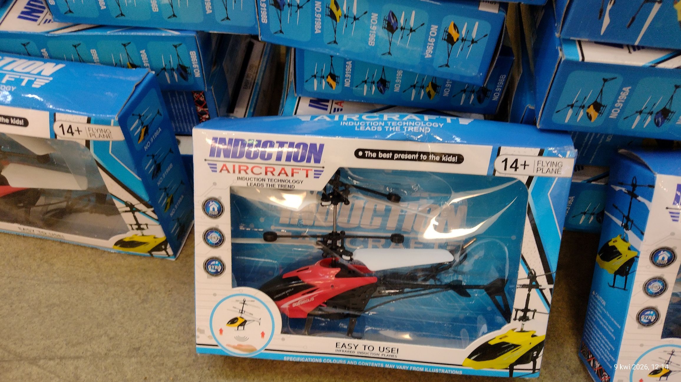 Zdjęcie zabawki helikopter