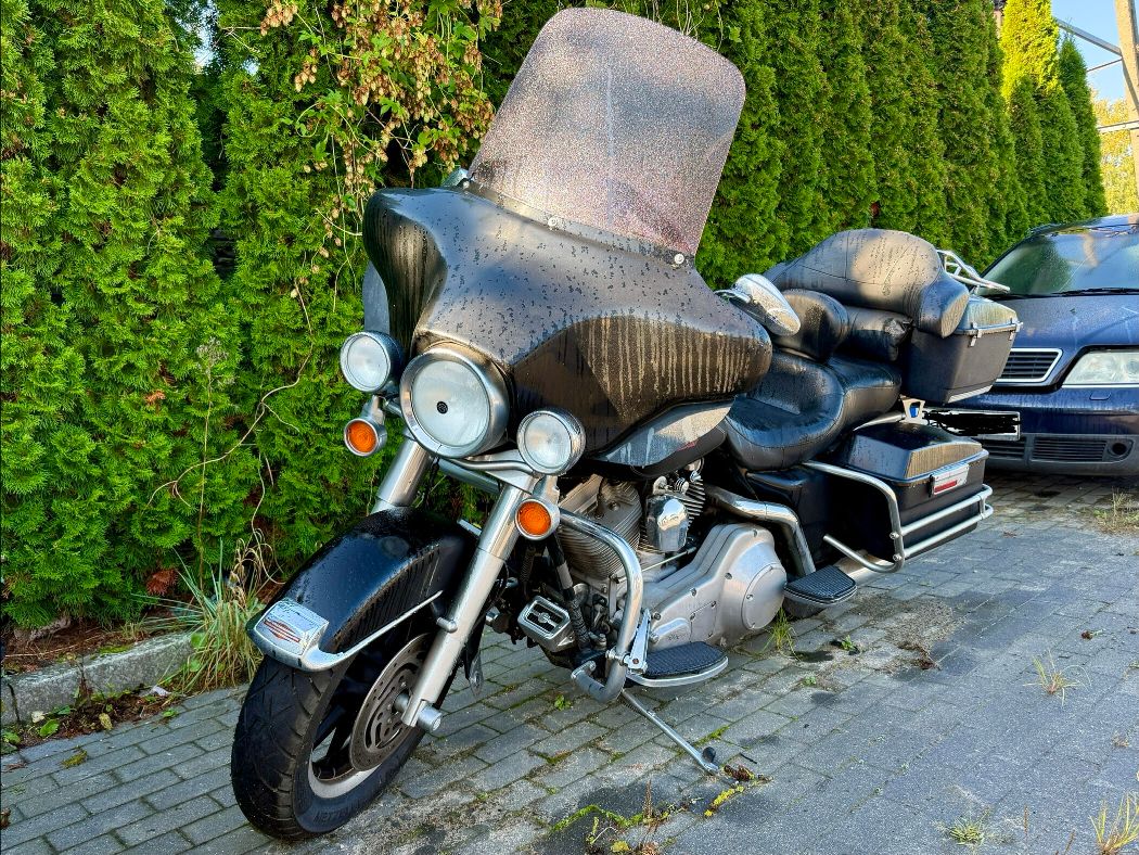 Harley-Davidson FLHT - zdjęcie 2