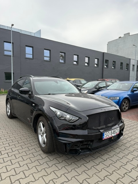Infiniti QX70 - zdjęcie 2