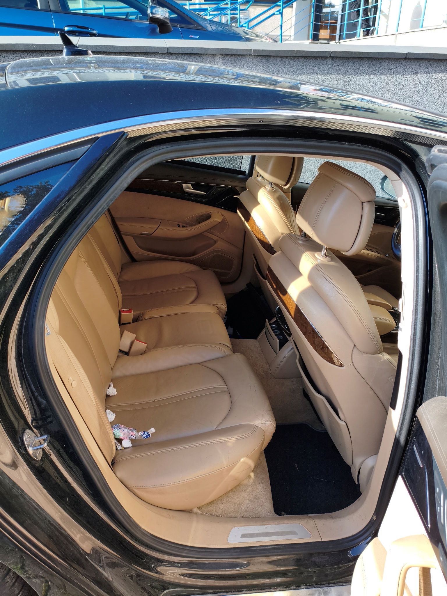 Wnętrze pojazdu AUDI A8.