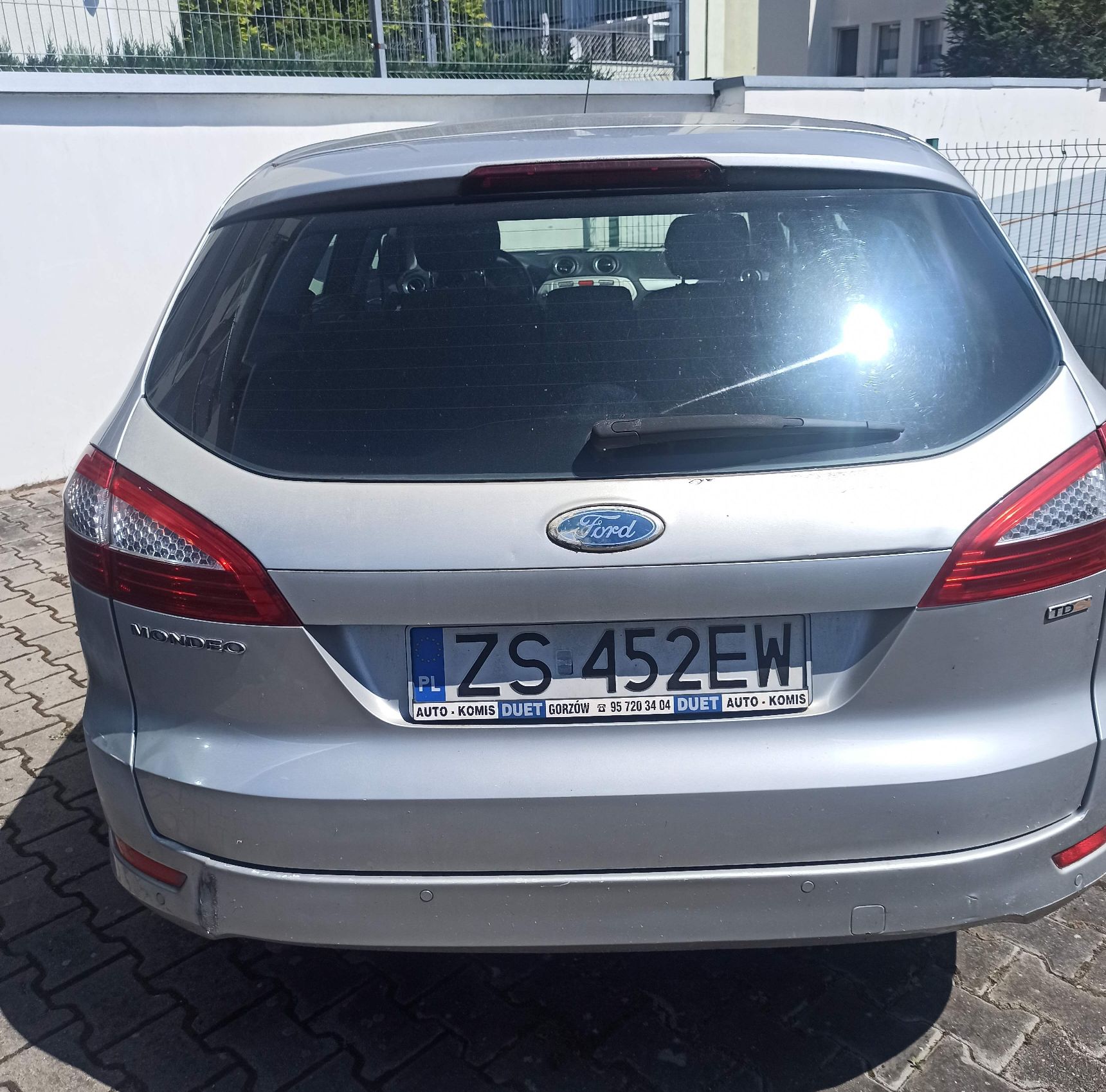 Ford Mondeo - zdjęcie 2