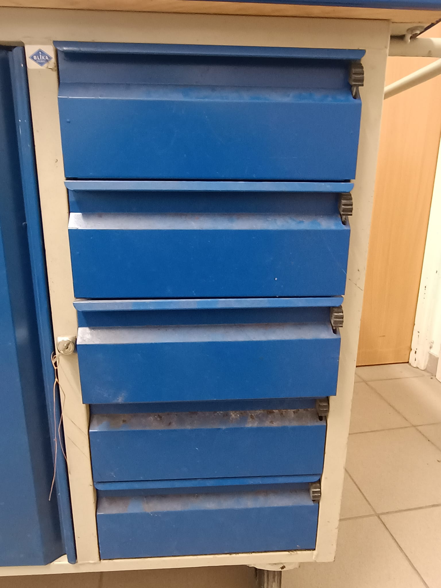 Zdjęcie przedmiotu. Szczegółowe dane dostępne w opisie.