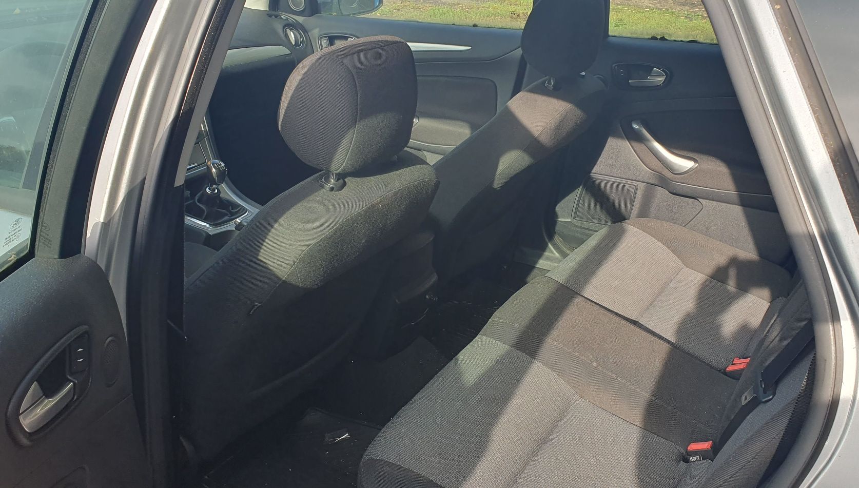 Ford Mondeo - zdjęcie 5