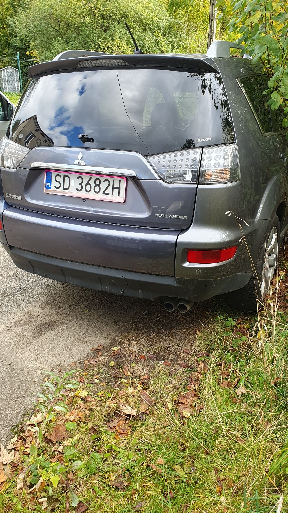 Widok samochodu z tyłu