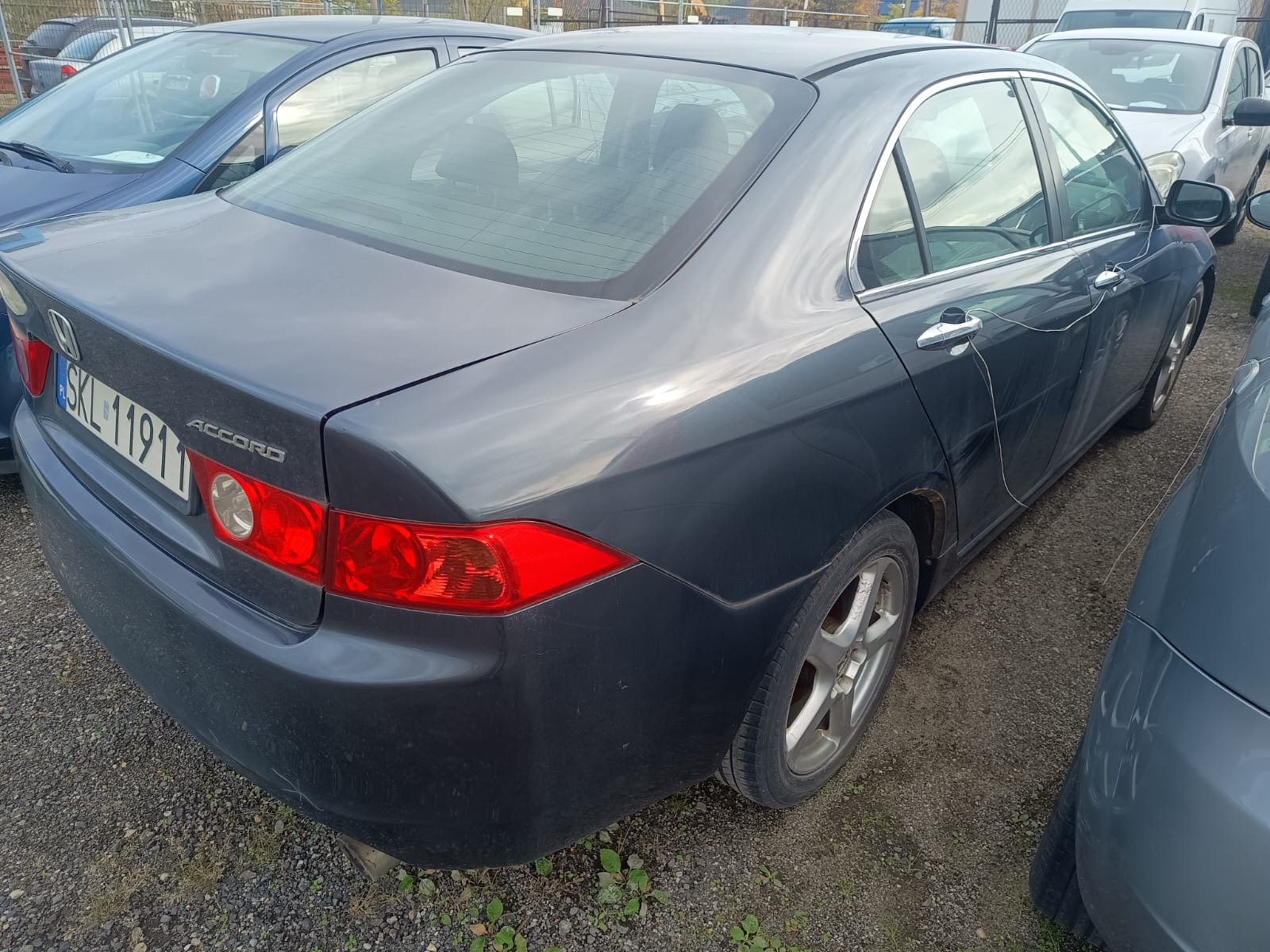 Honda Accord 2004 - zdjęcie 3
