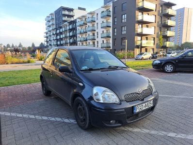 Toyota Yaris 2005 - zdjęcie 1