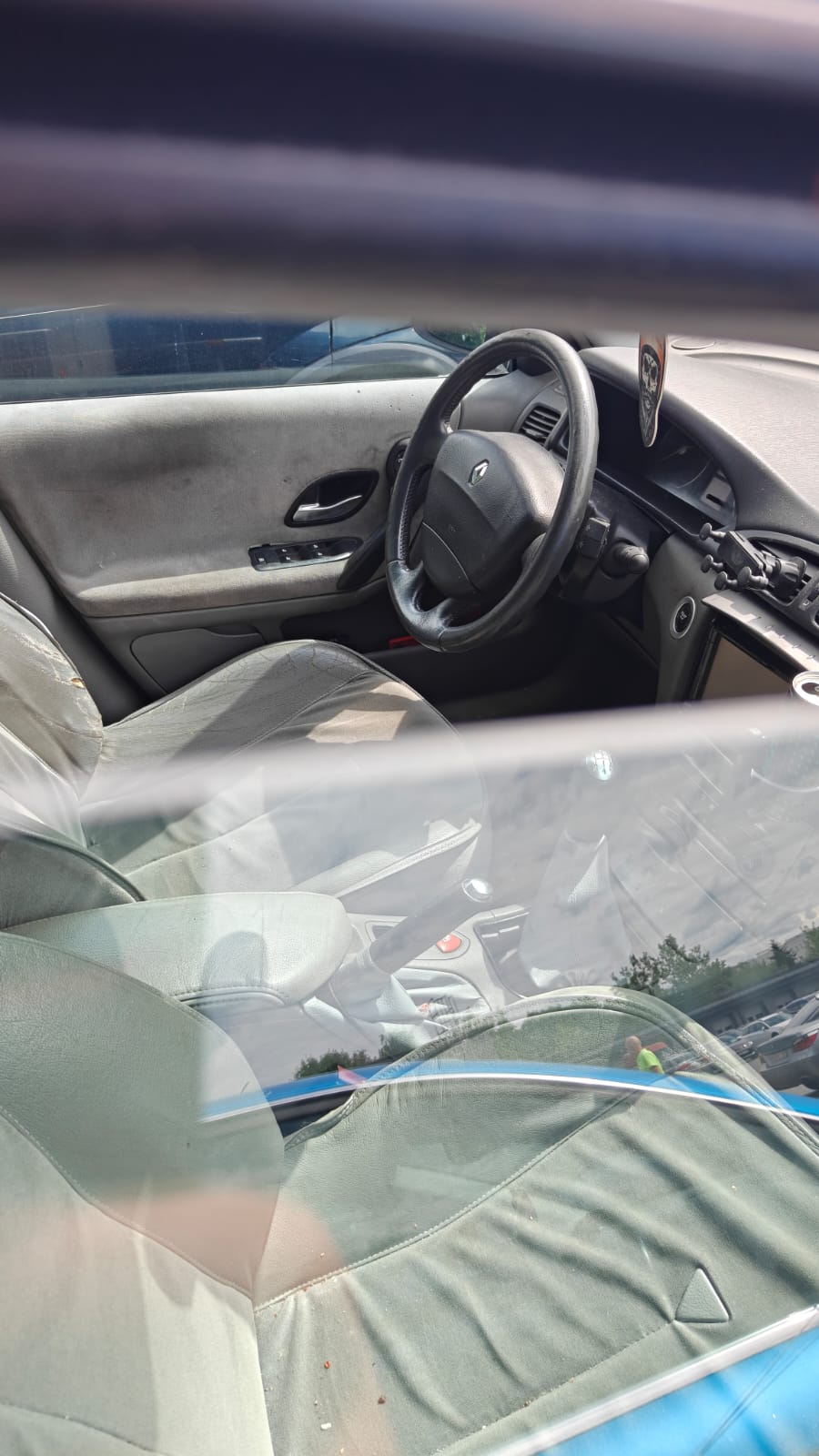 Renault Laguna 2001 - zdjęcie 5