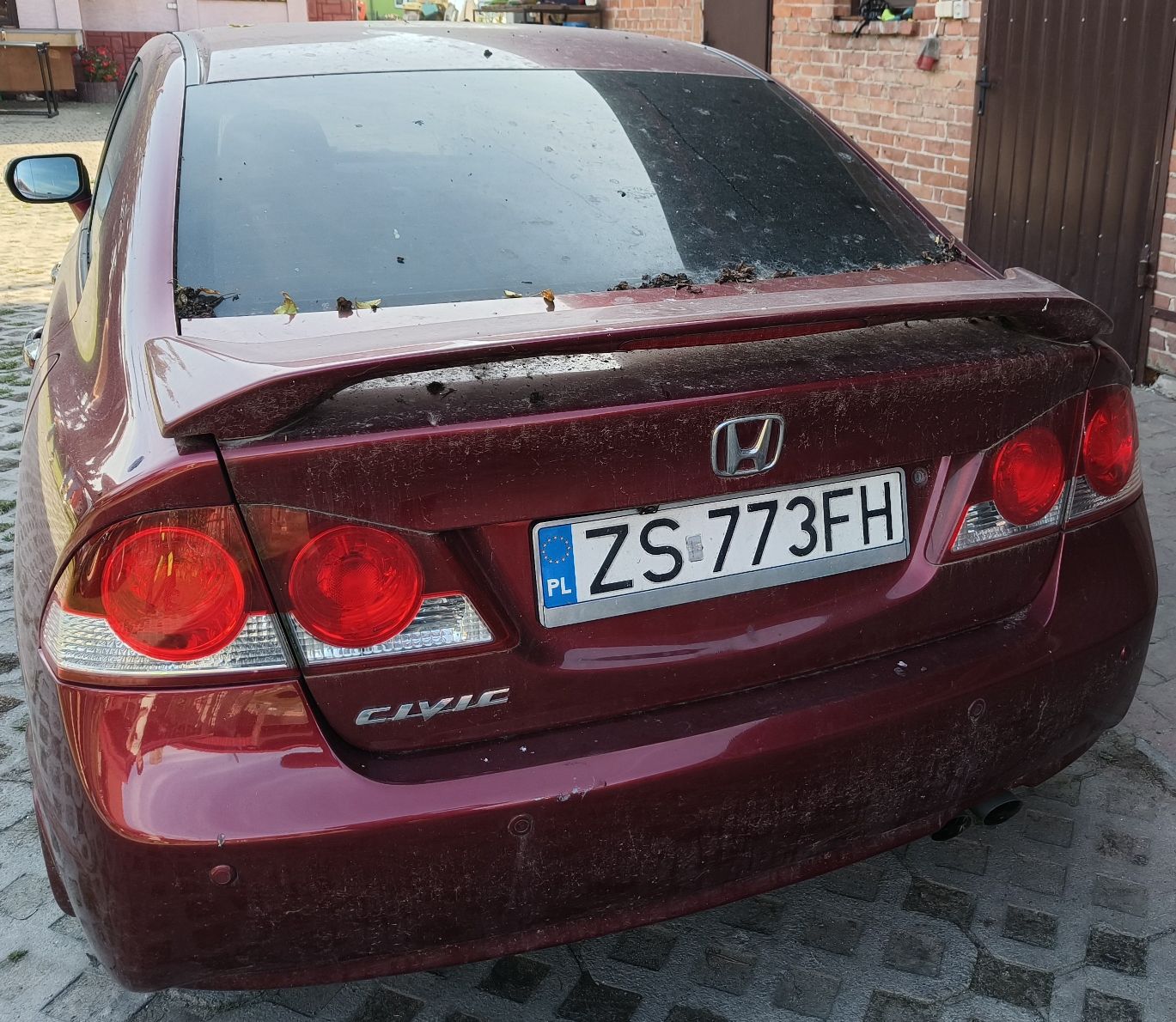 TYŁ