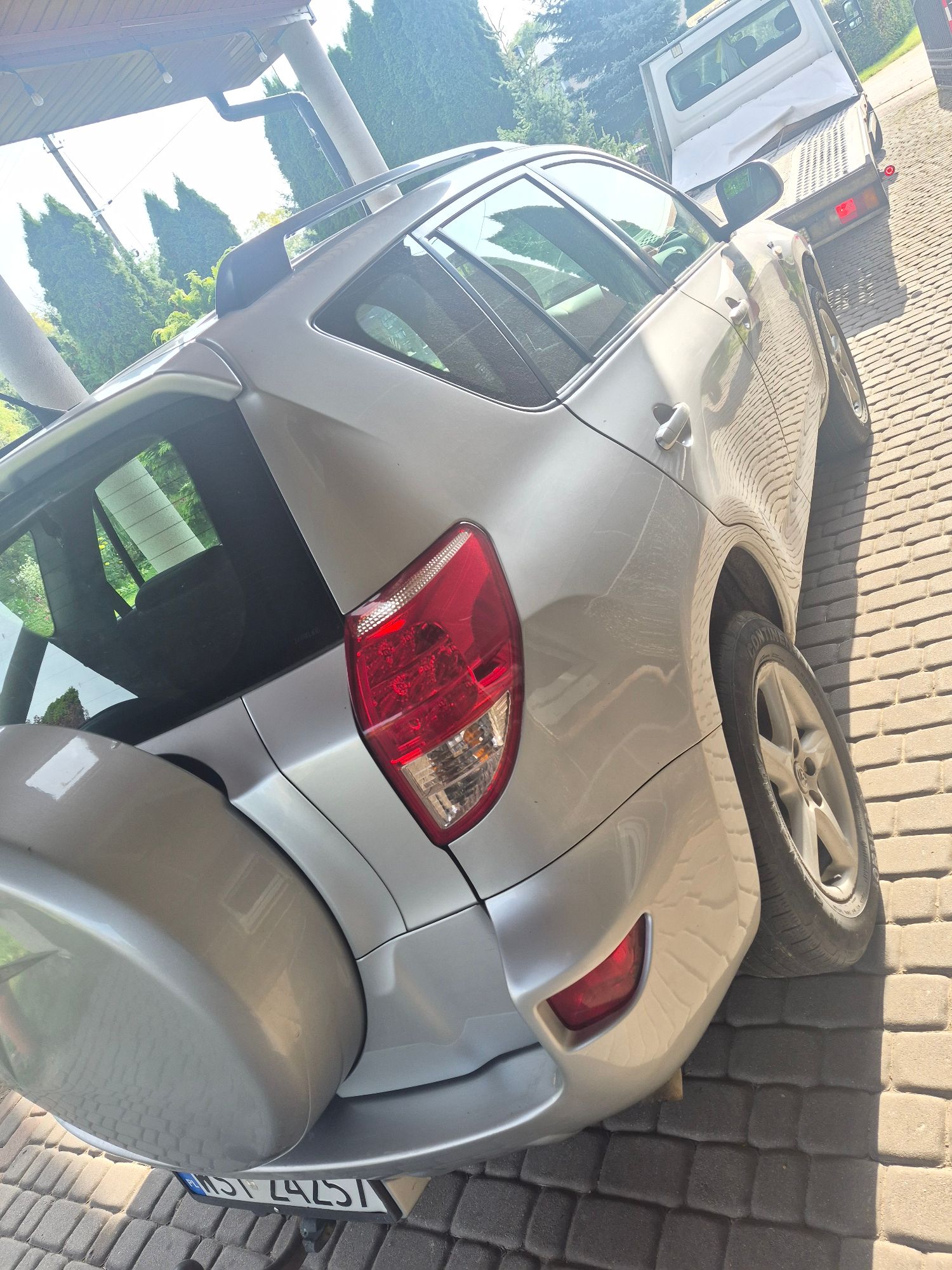 Toyota RAV 4 - tył