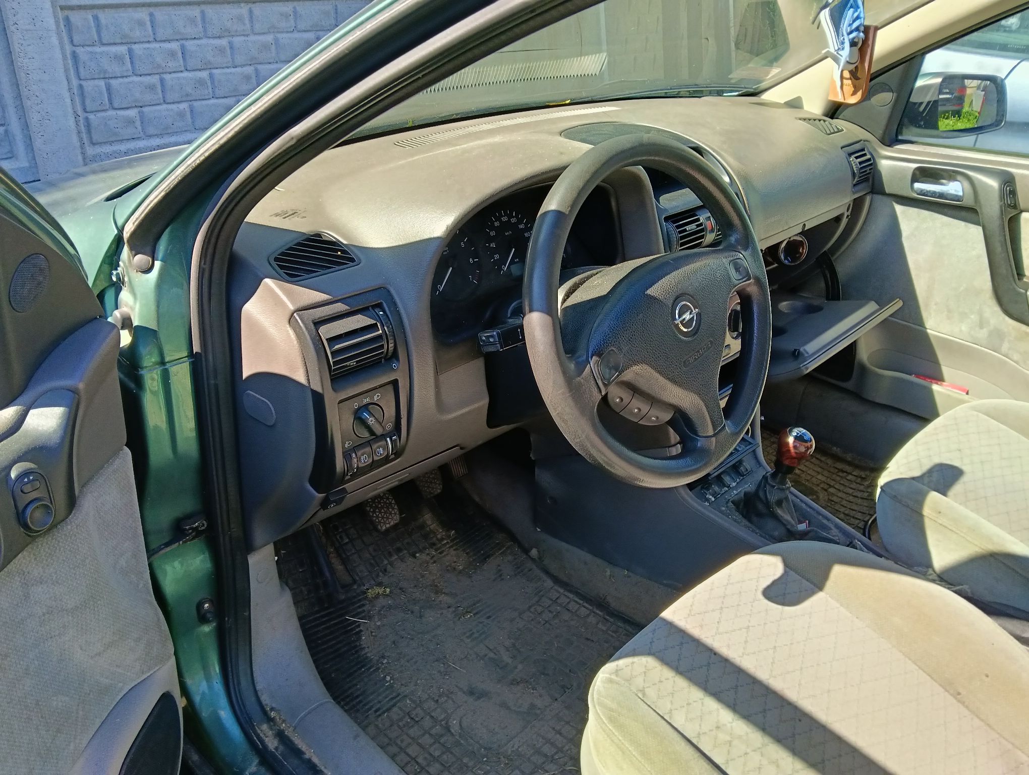 Opel Astra - zdjęcie 3