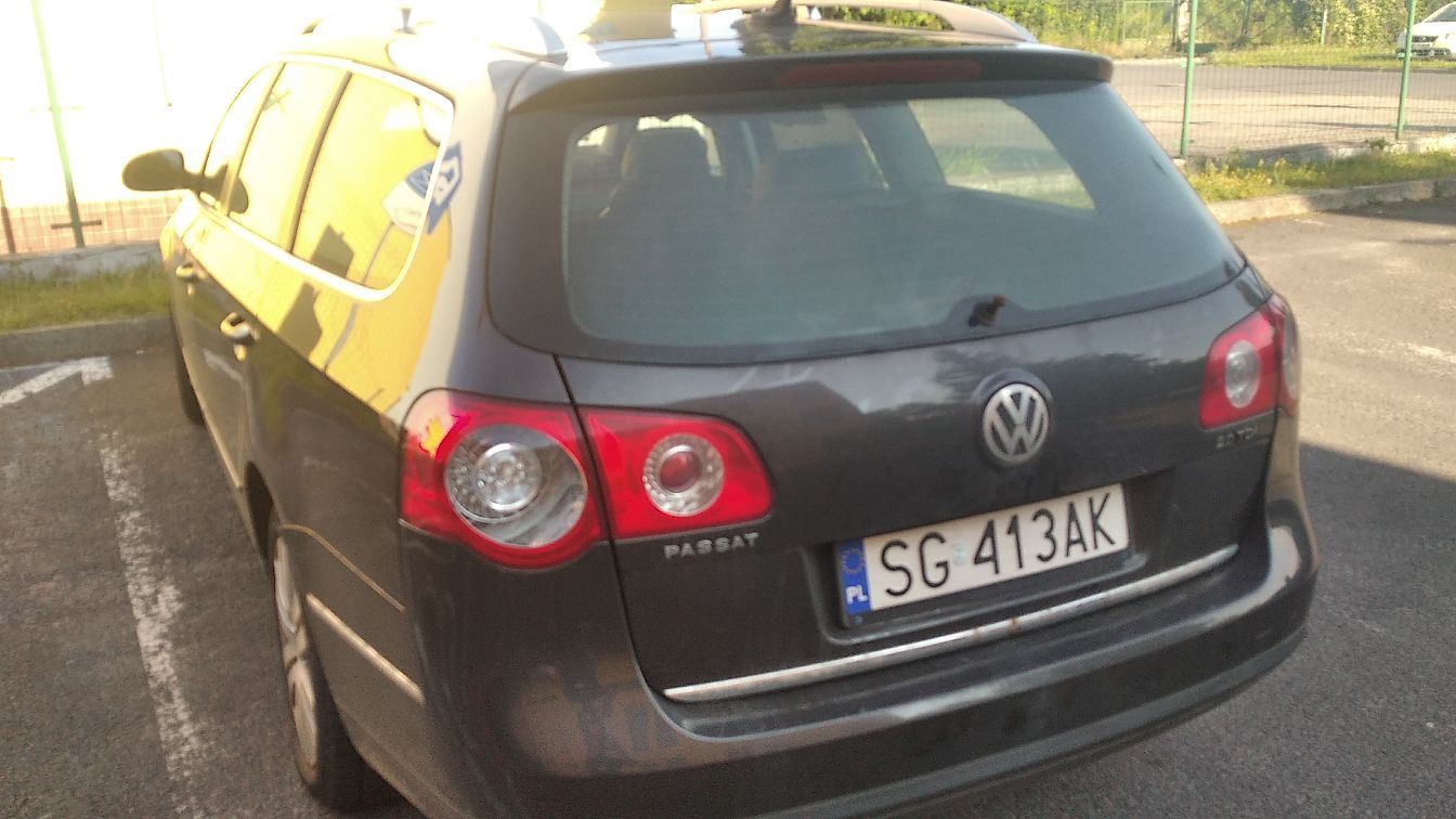 Widok samochodu z tyłu