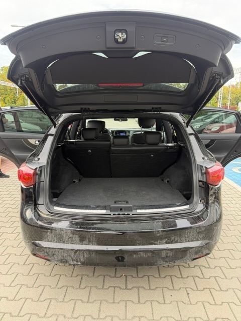 Infiniti QX70 - zdjęcie 4
