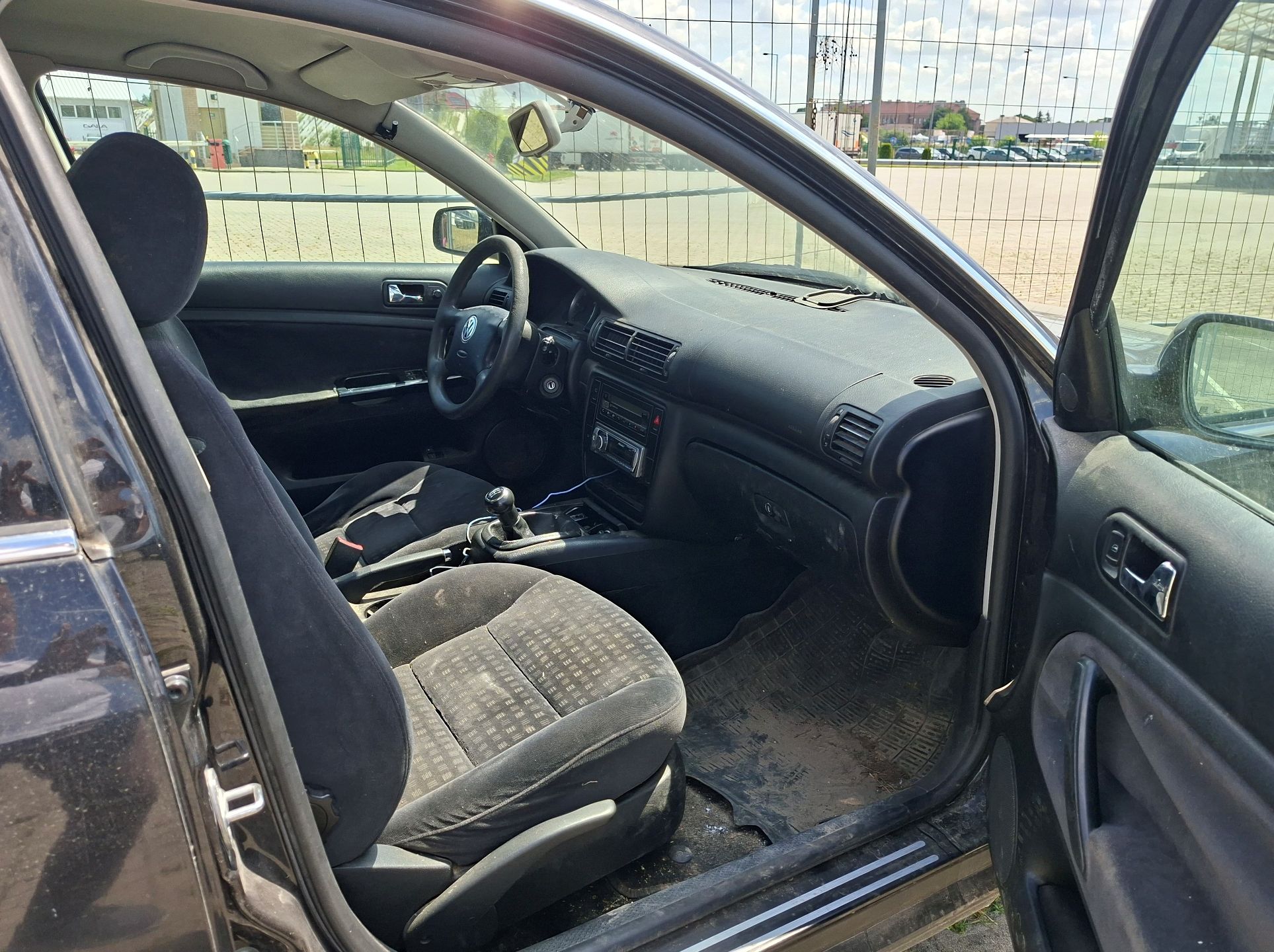 Volkswagen Passat - zdjęcie 2