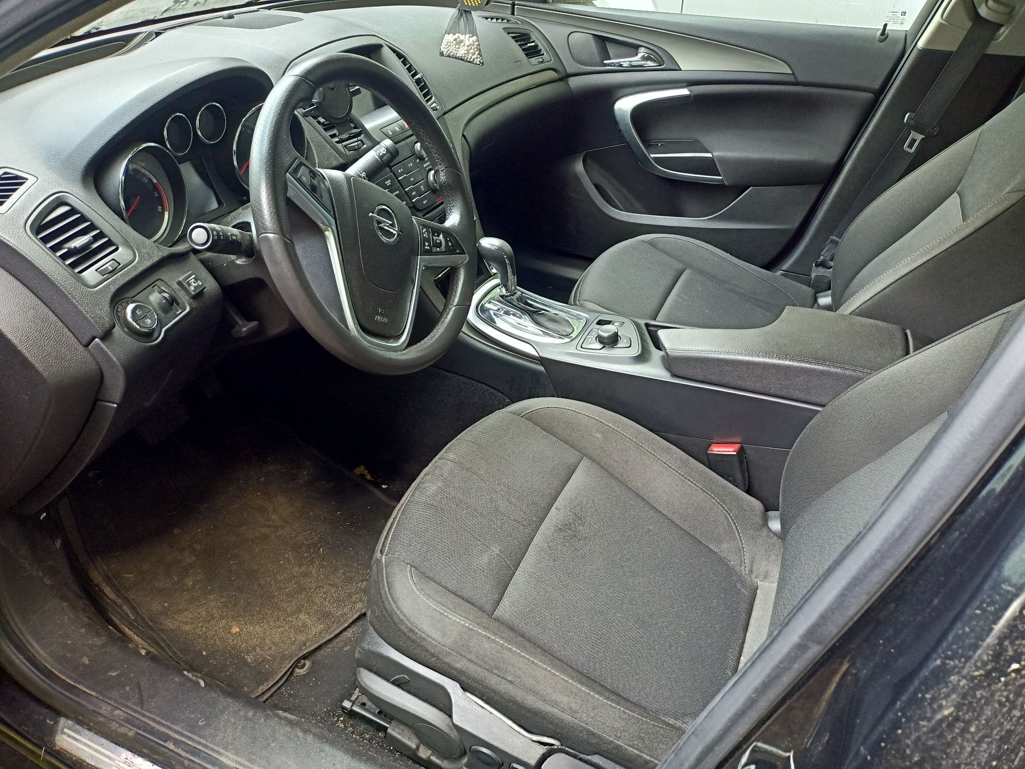 Opel Insignia - zdjęcie 4