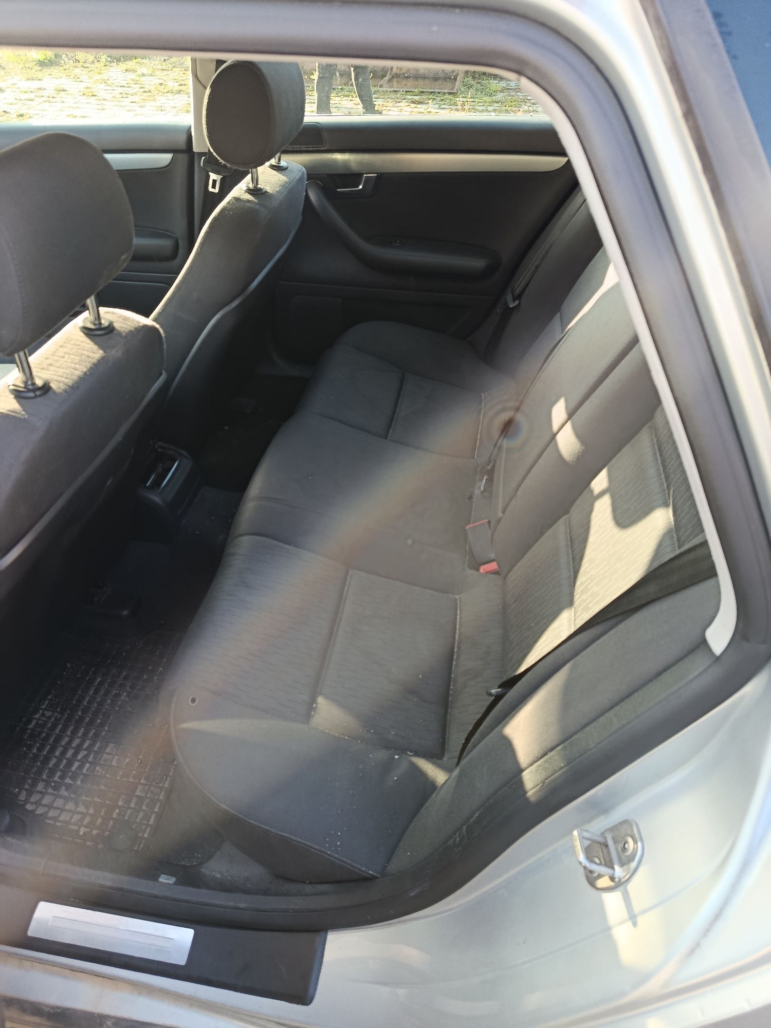 Audi A4 kombi - zdjęcie 1