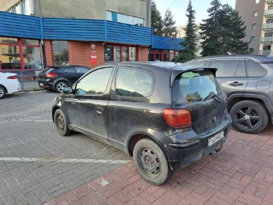 Toyota Yaris 2005 - zdjęcie 3