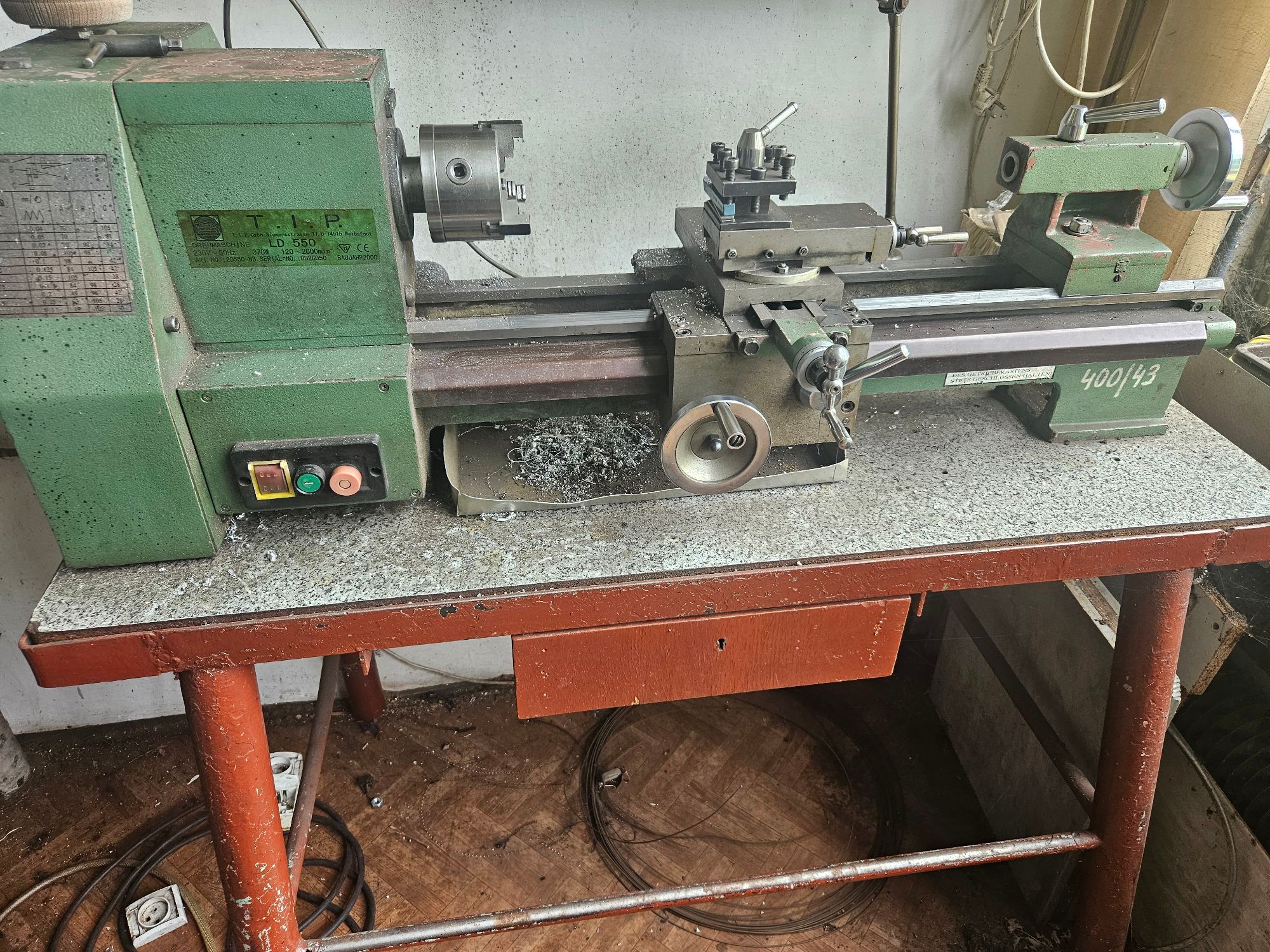 Tokarka stołowa T.I.P. LD 550