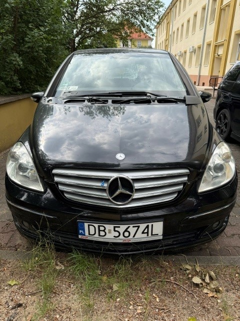 Przód samochodu