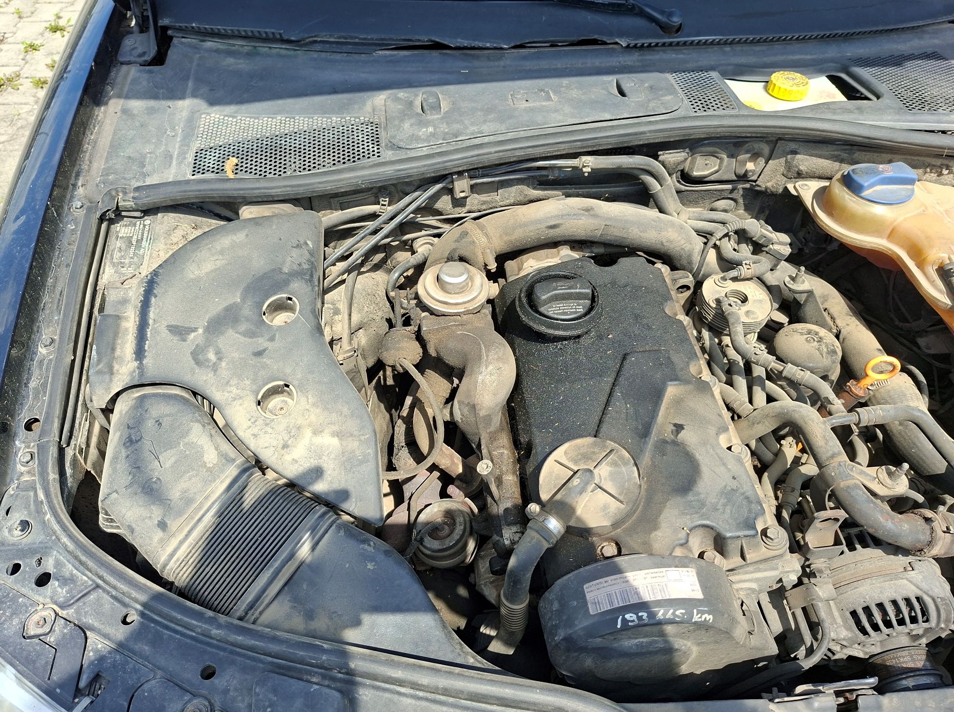 Volkswagen Passat - zdjęcie 10