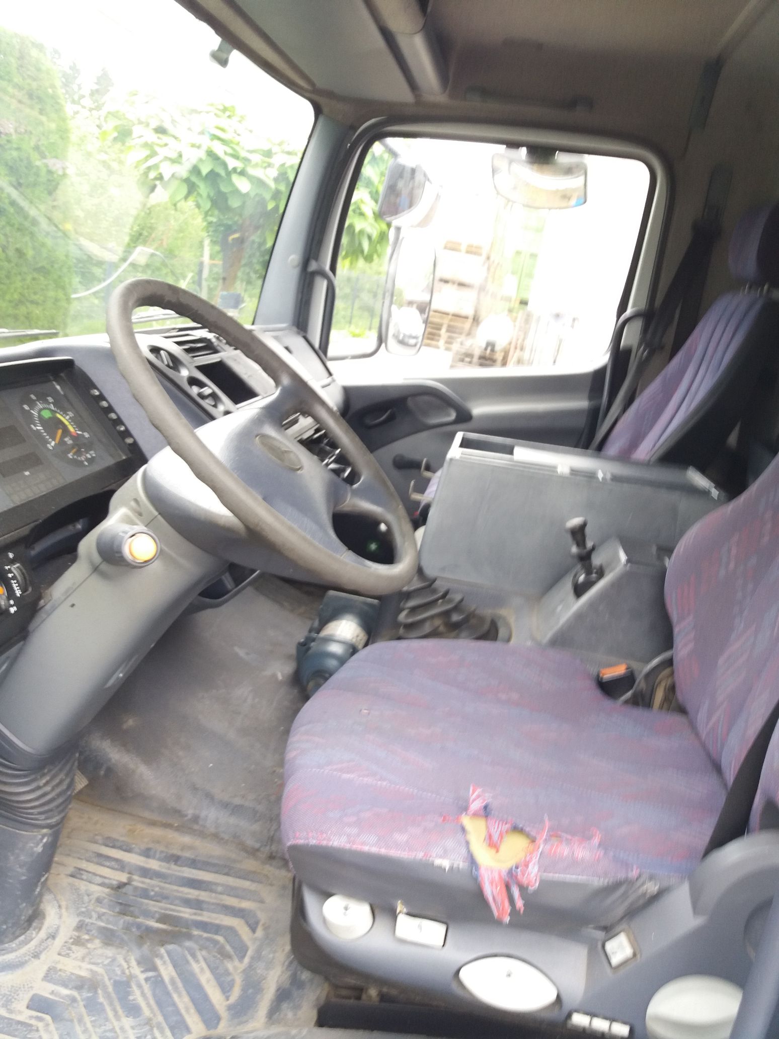 Kabina samochodu ciężarowego Mercedes Benz Atego