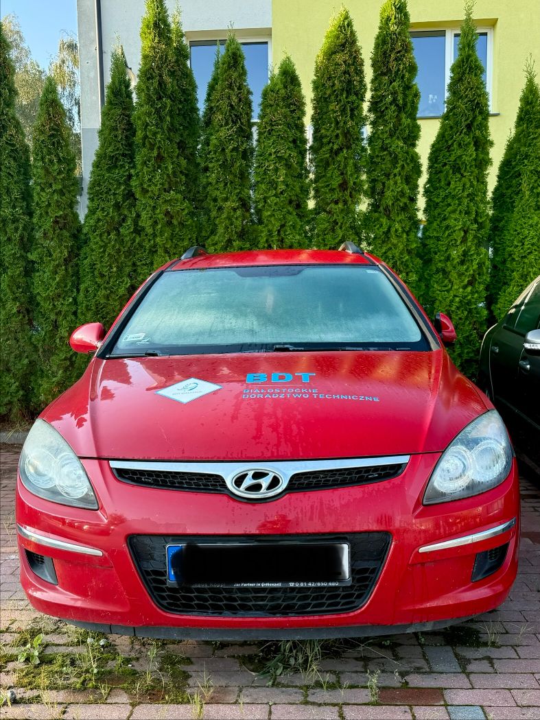 Hyundai i30 kombi - zdjęcie 1
