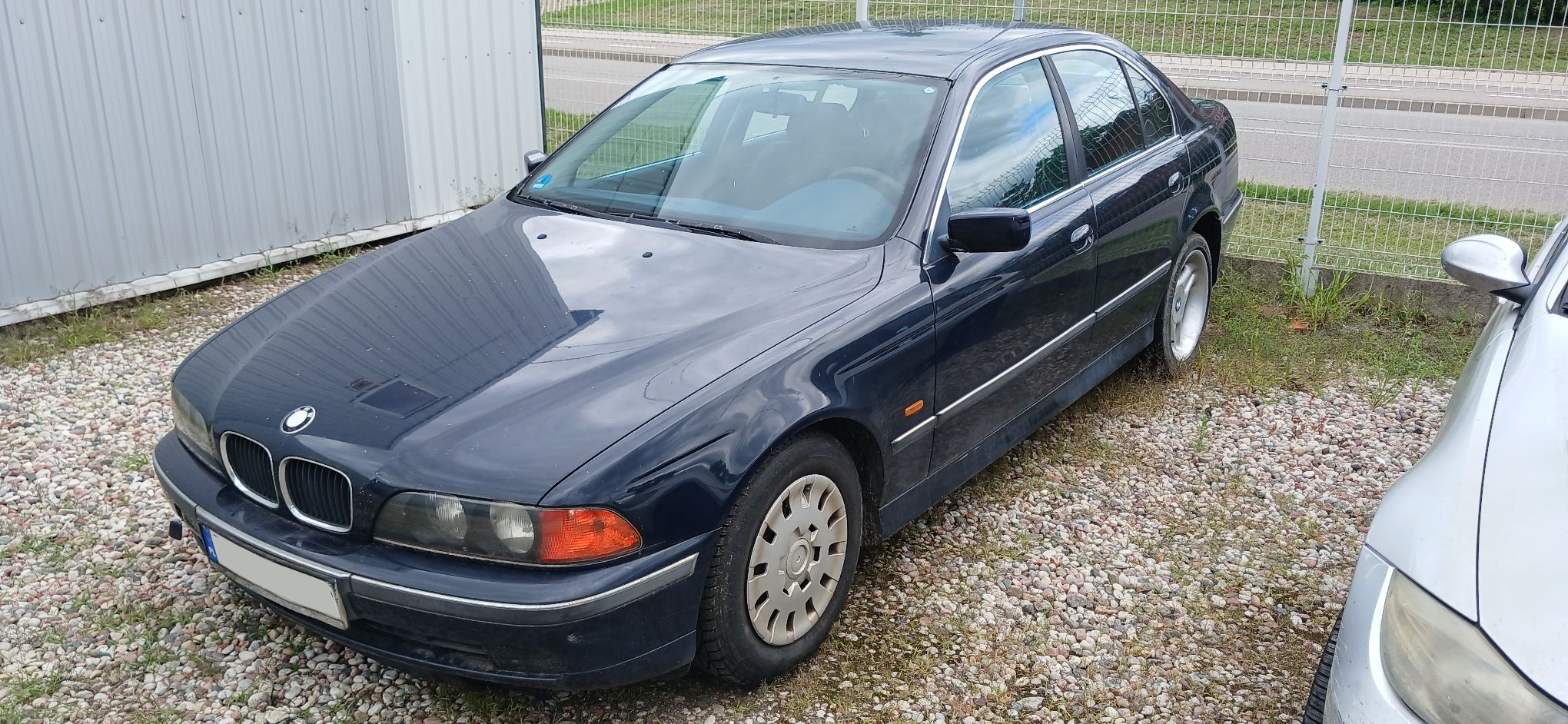 BMW 520 - zdjęcie 1