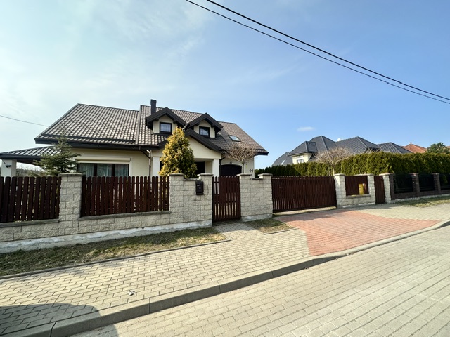 Zdjęcie nieruchomości - widok 3