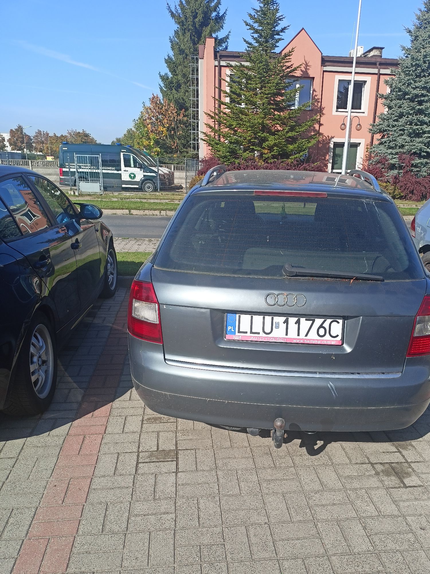 Audi A4 - zdjęcie 1