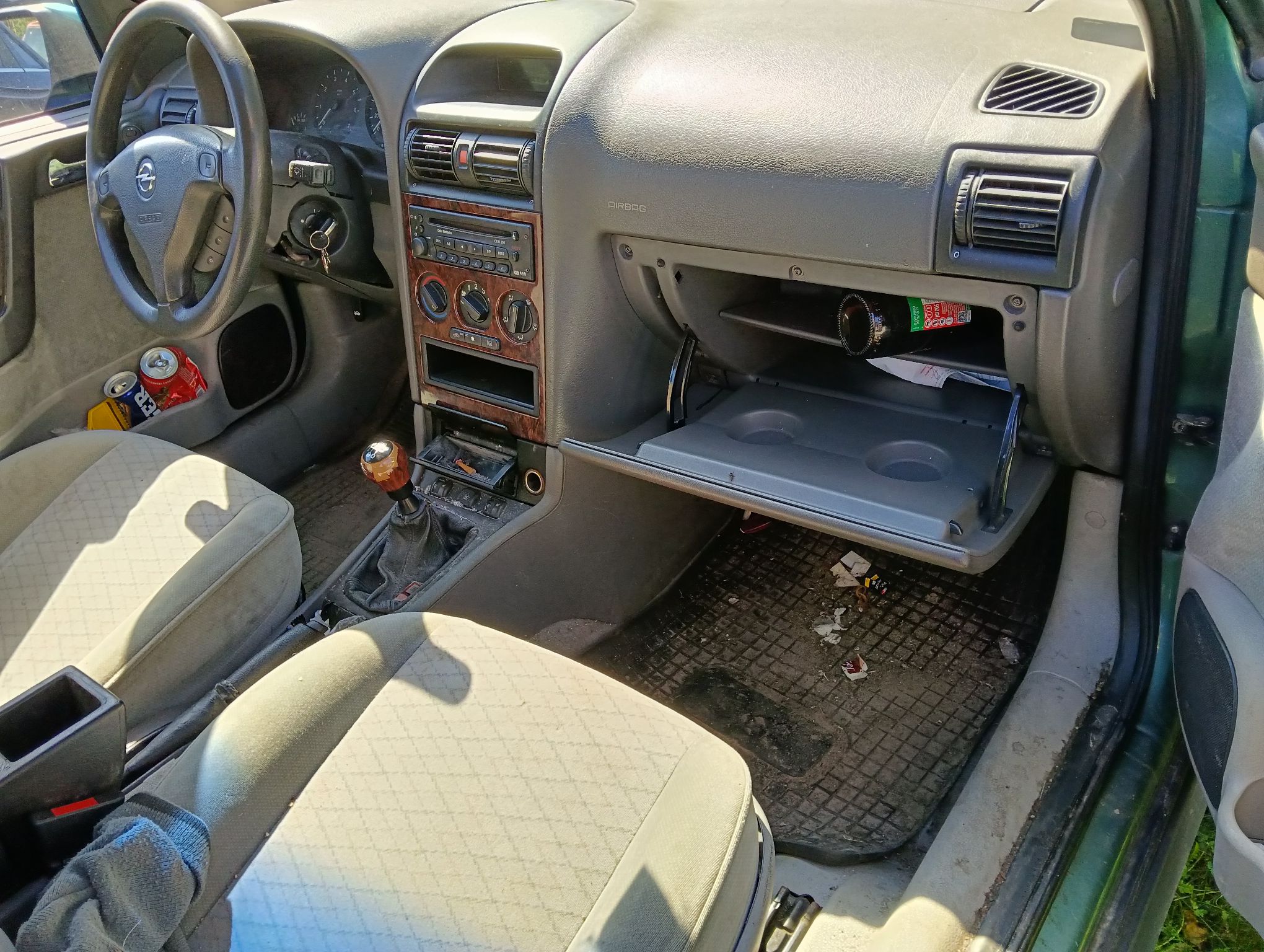 Opel Astra - zdjęcie 8