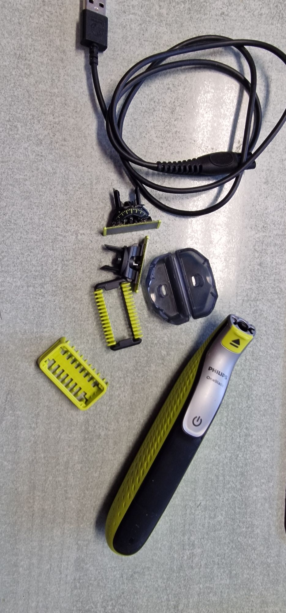 MĘSKA GOLARKĘ HYBRYDOWA PHILIPS ONEBLADE 360 FACE + BODY