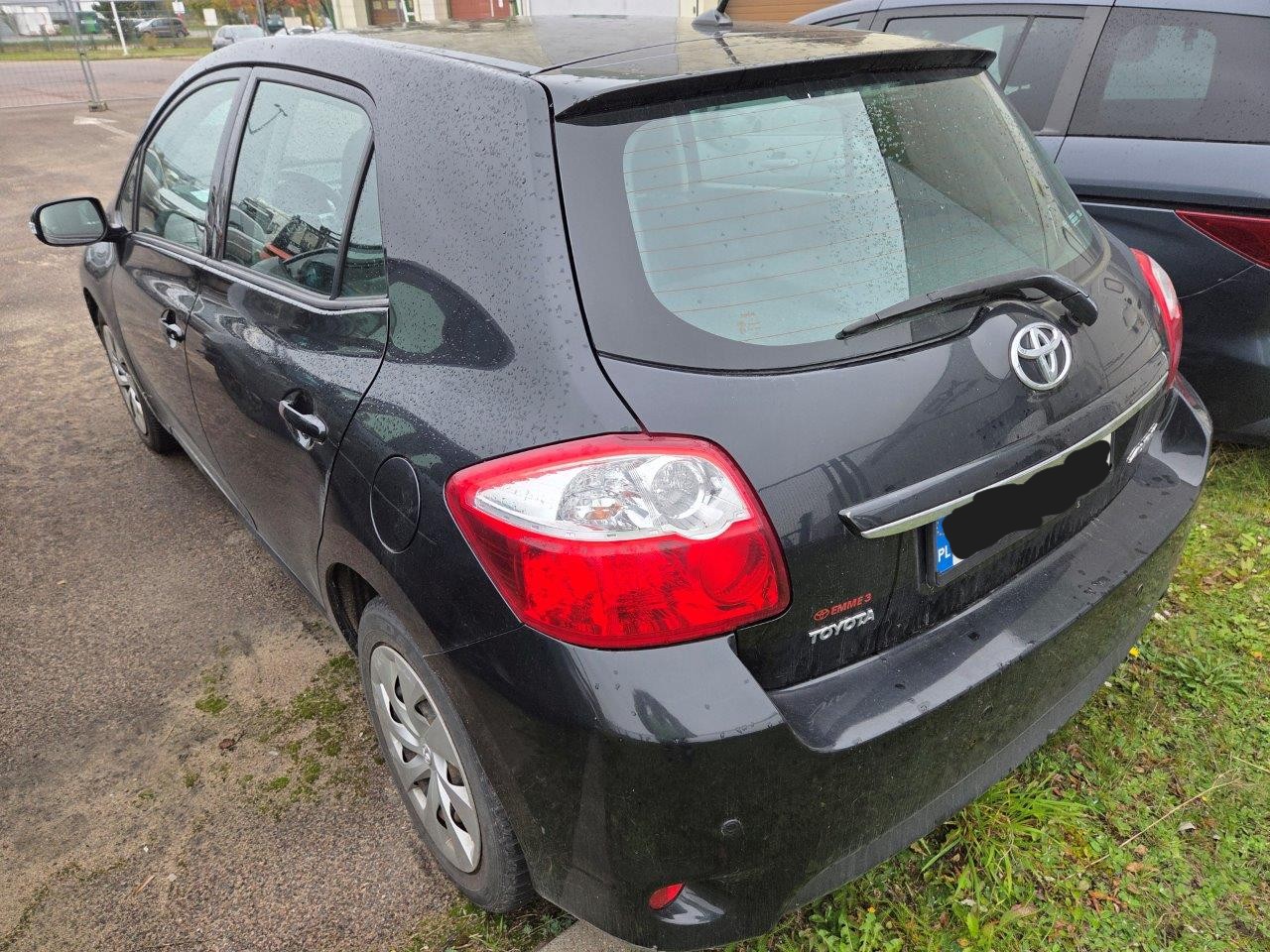 Samochód osobowy Toyota Auris - widok ogólny