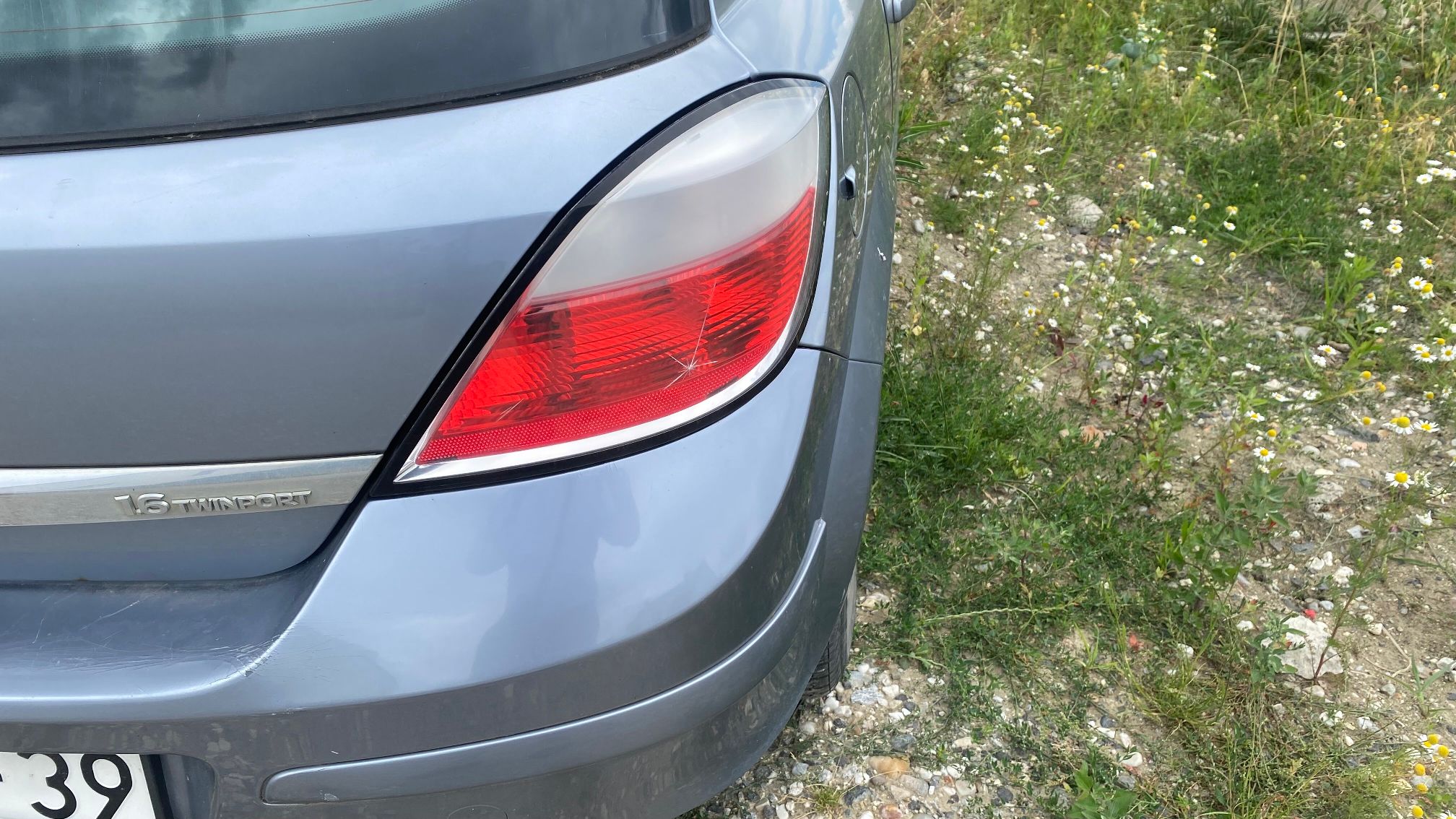 Opel Astra - zdjęcie 3